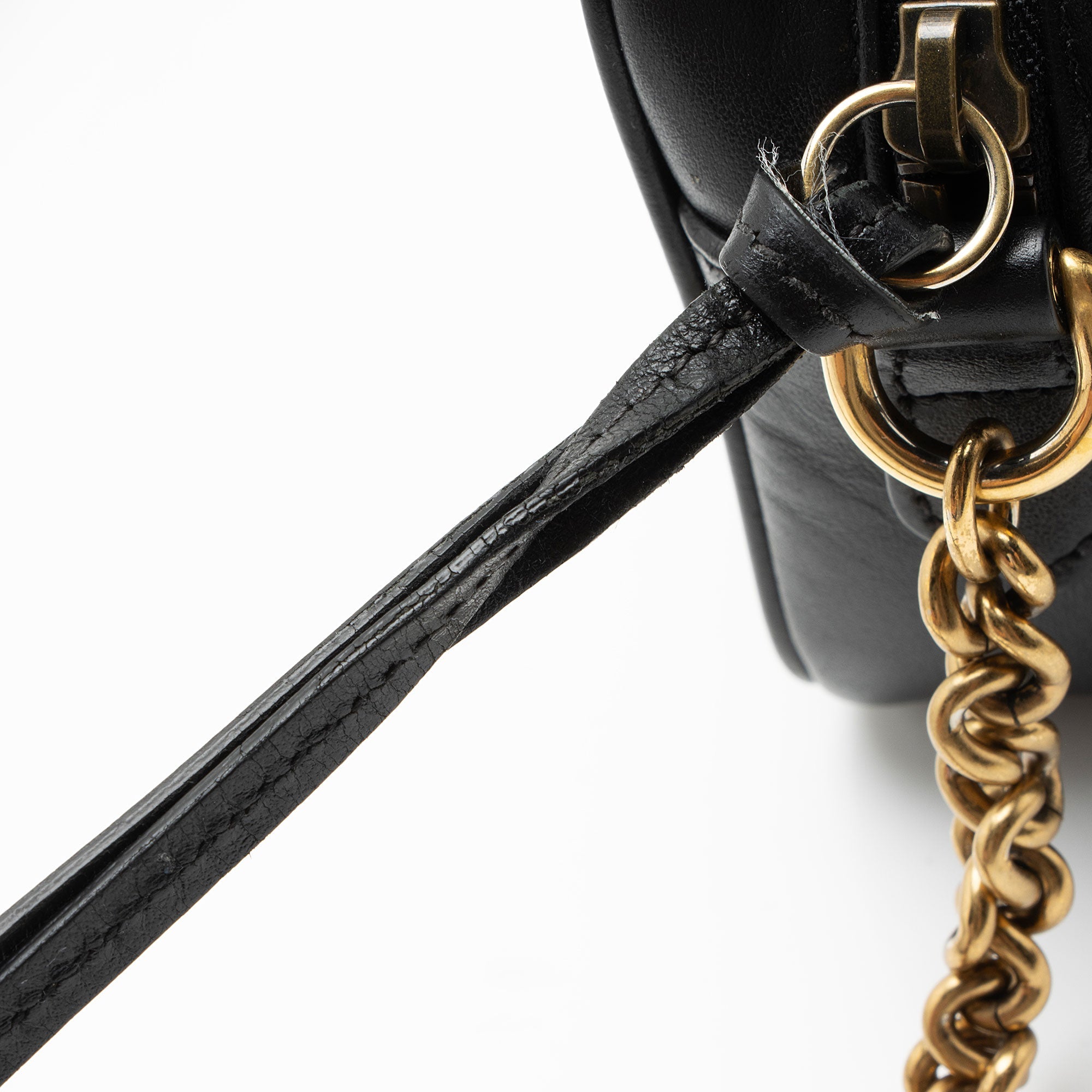 Gucci Matelasse Leather GG Marmont Mini Camera Bag