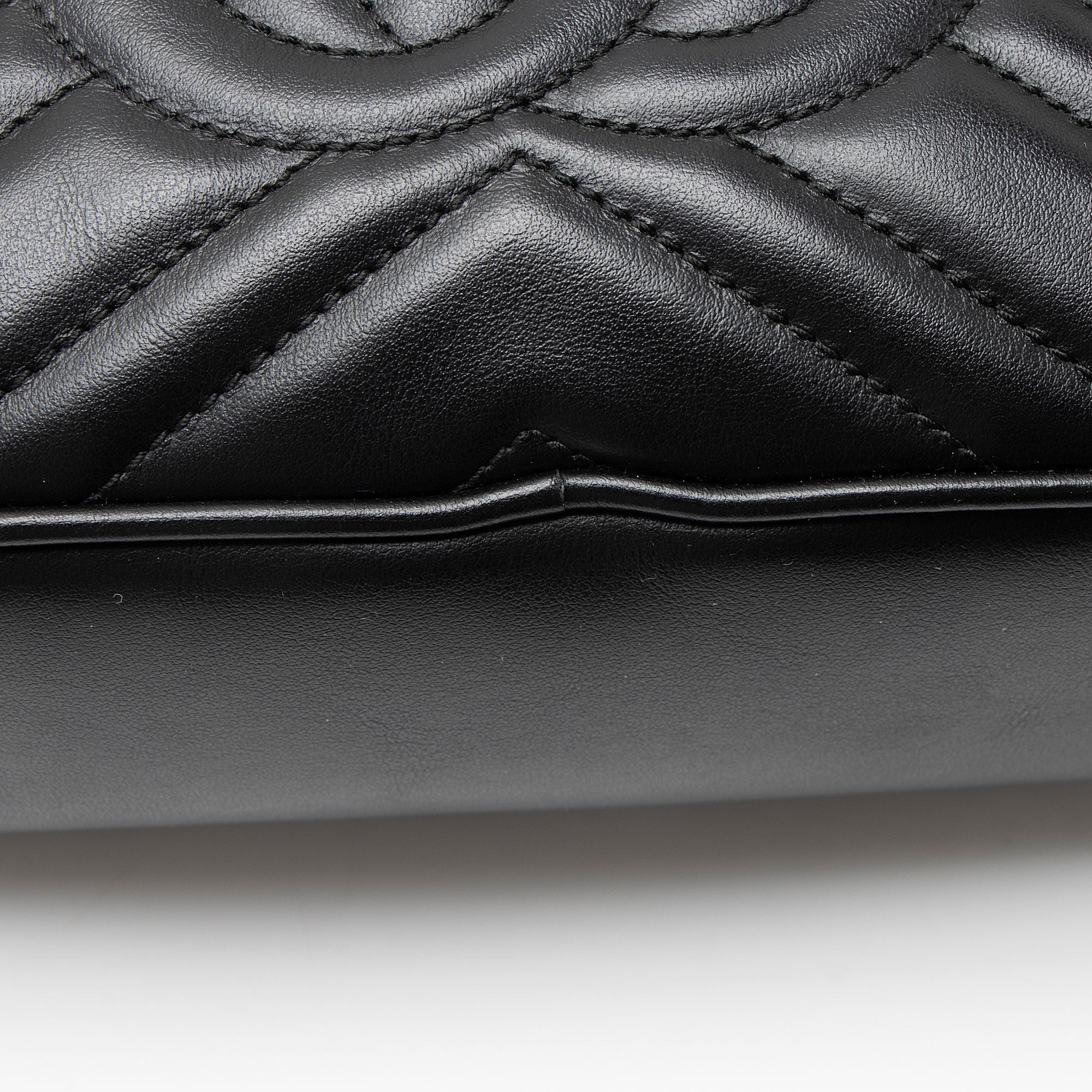 Gucci Matelasse Leather GG Marmont Small Camera Bag
