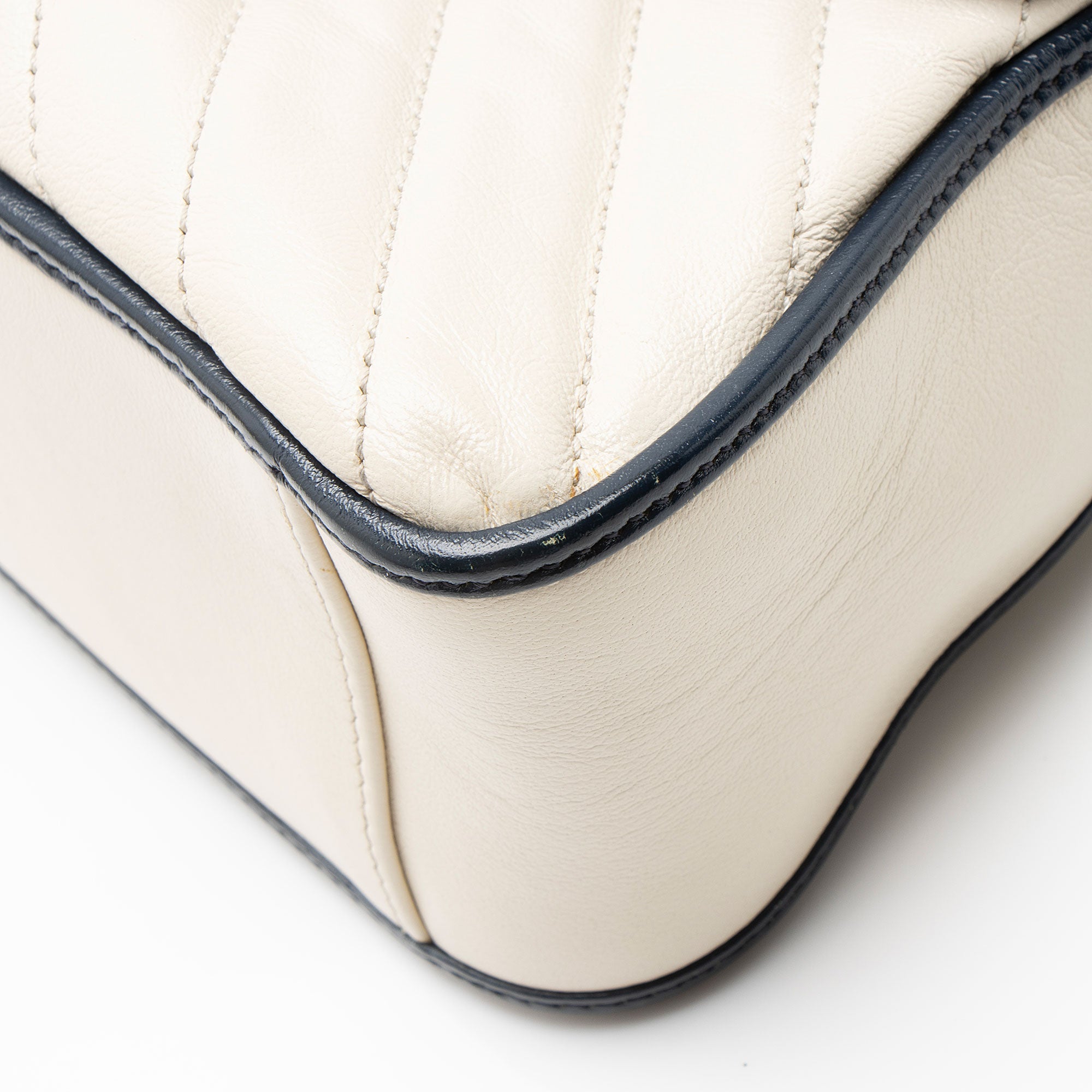 Gucci Matelasse Leather Torchon GG Marmont Mini Top Handle