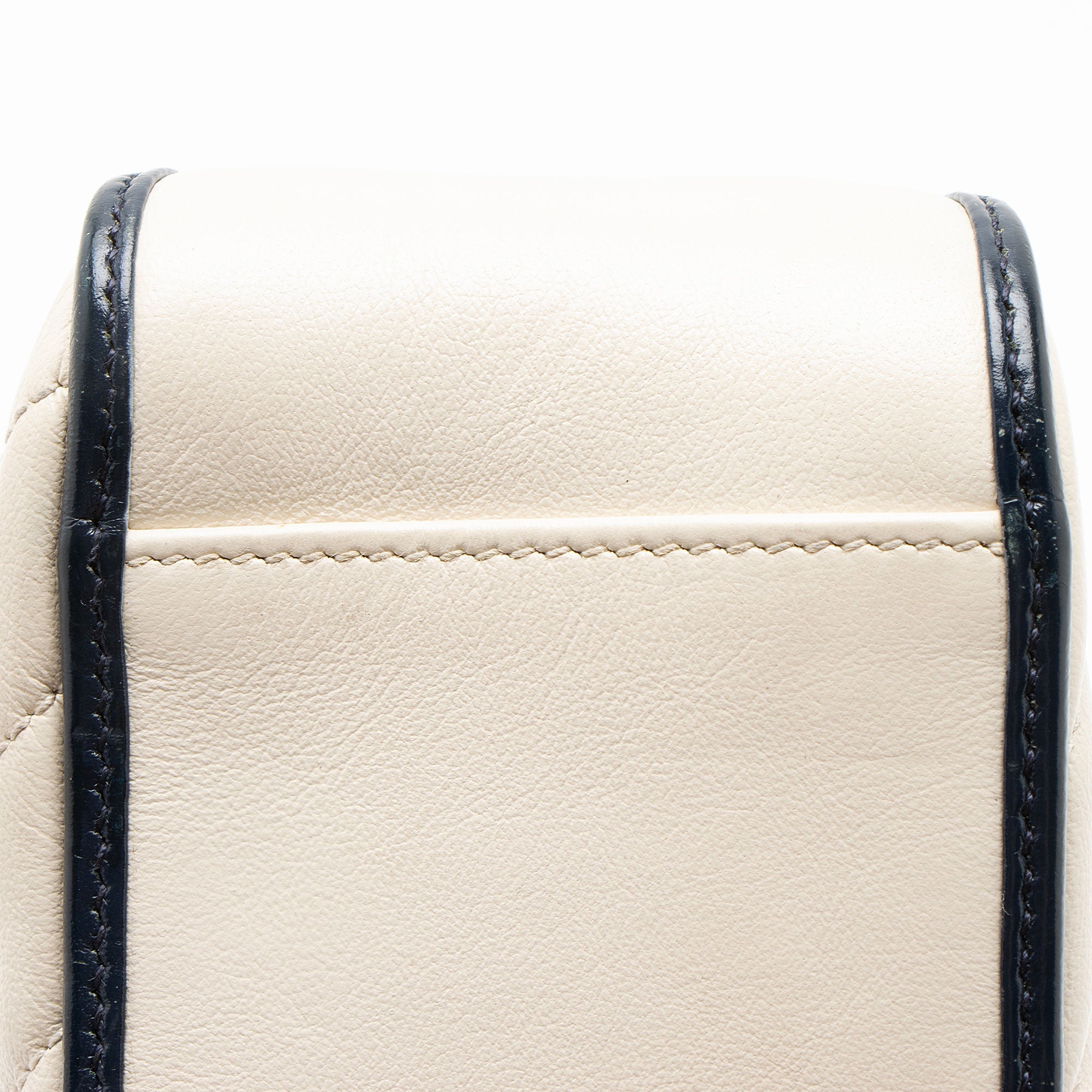Gucci Matelasse Leather Torchon GG Marmont Mini Top Handle
