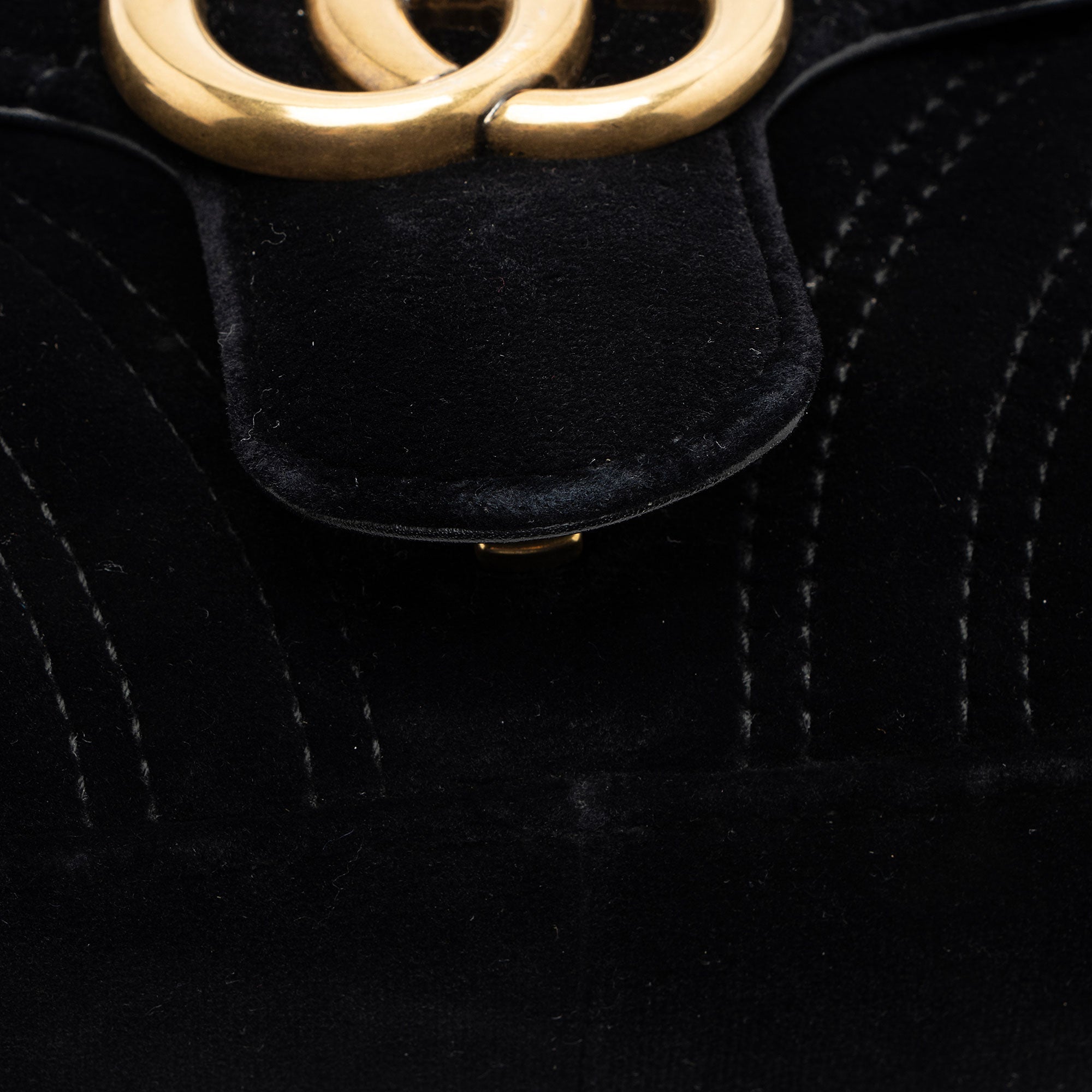 Gucci Matelasse Velvet GG Marmont Small Flap Bag