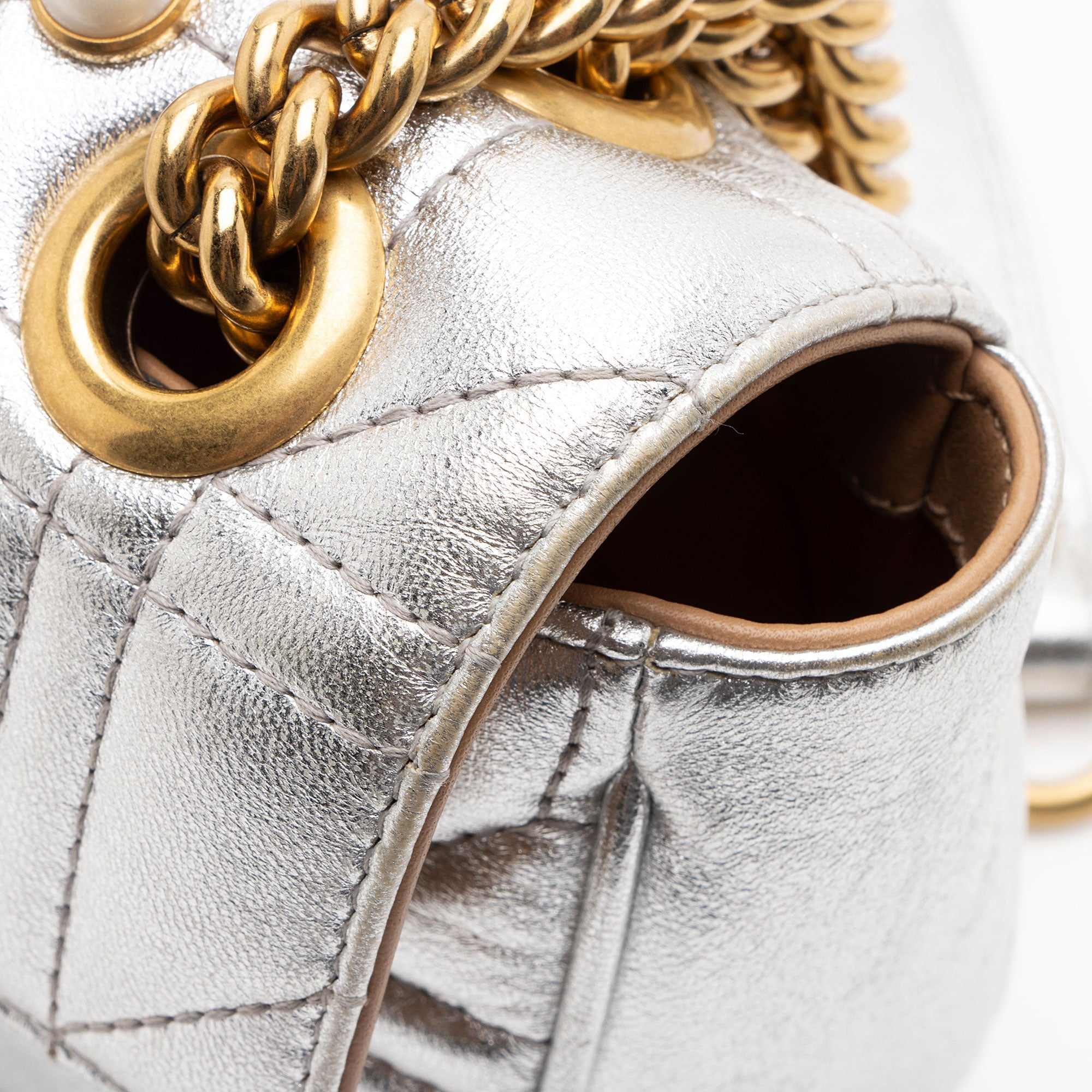 Gucci Metallic Matelasse Leather Pearl GG Marmont Small Flap Bag