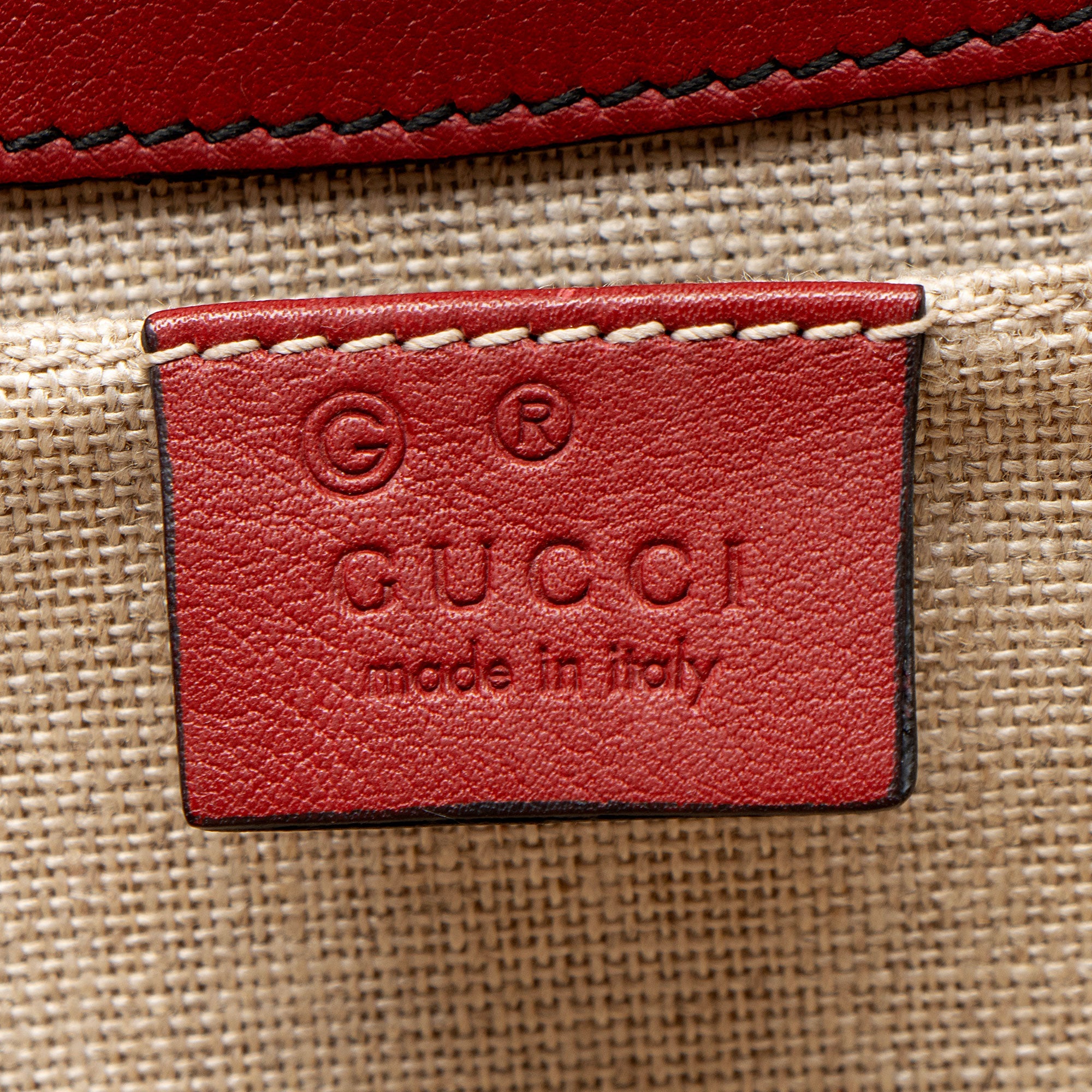 Gucci Microguccissima Leather Emily Medium Shoulder Bag