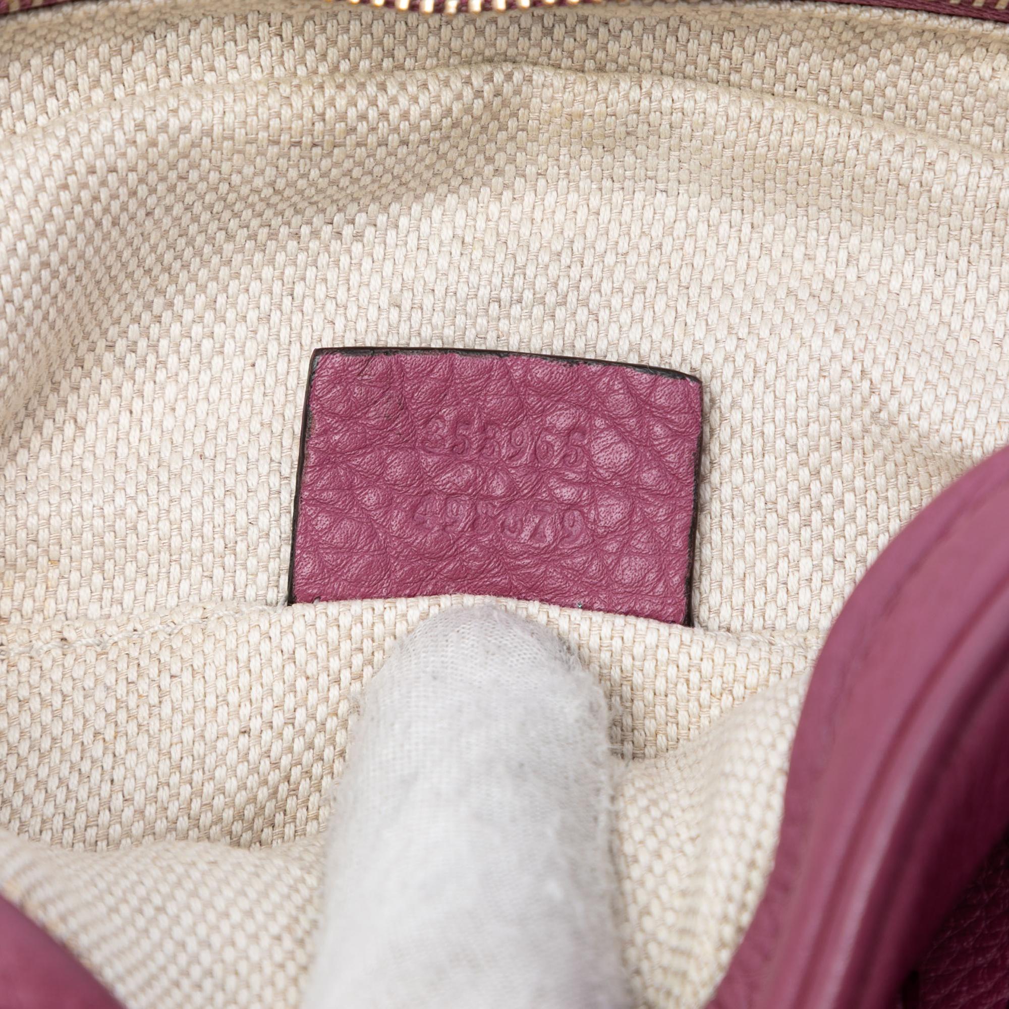 Gucci Mini Pebbled Calfskin Soho Chain Crossbody