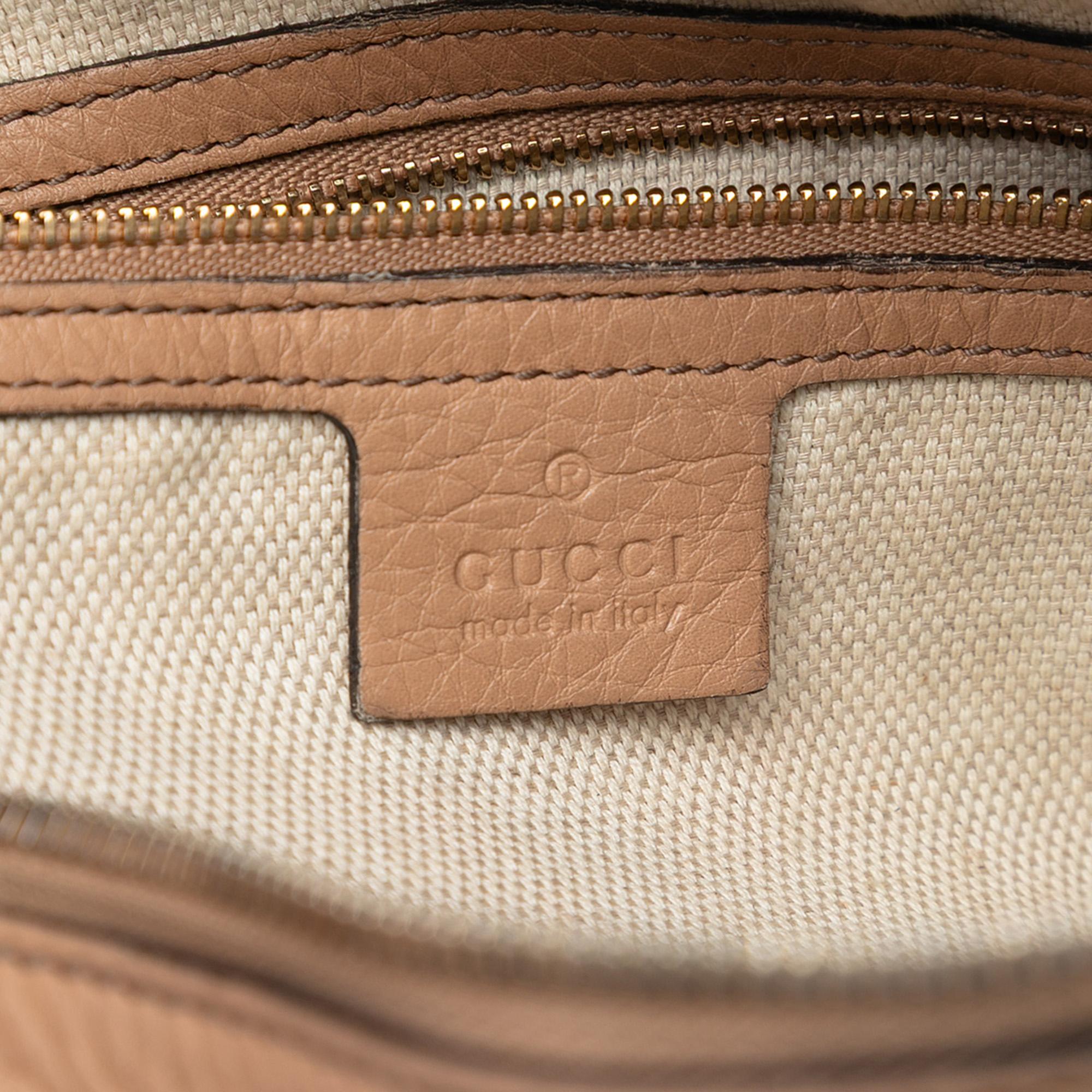 Gucci Pebbled Leather Soho Chain Zip Shoulder Bag