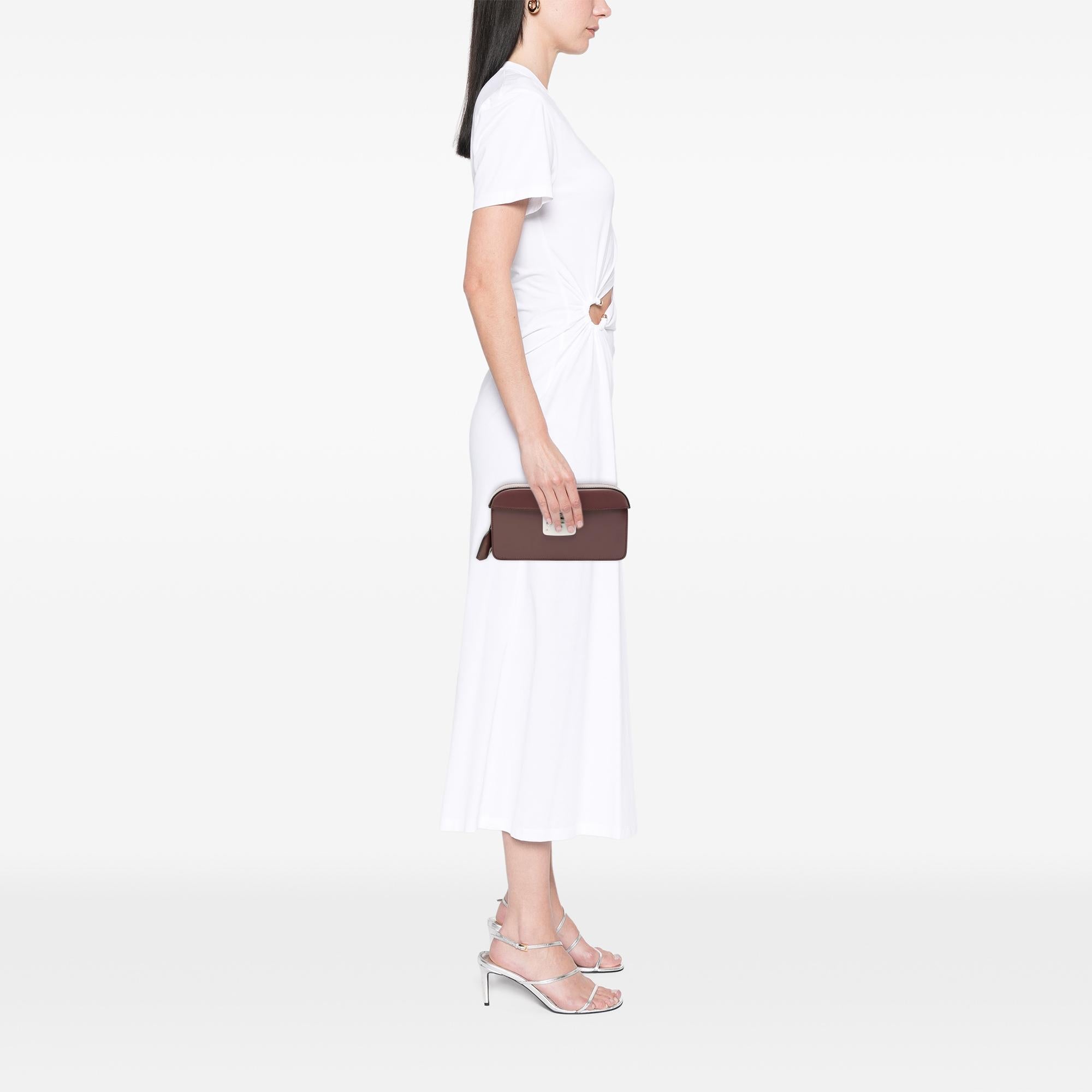 Gucci Smooth Calfskin Lady Lock Clutch