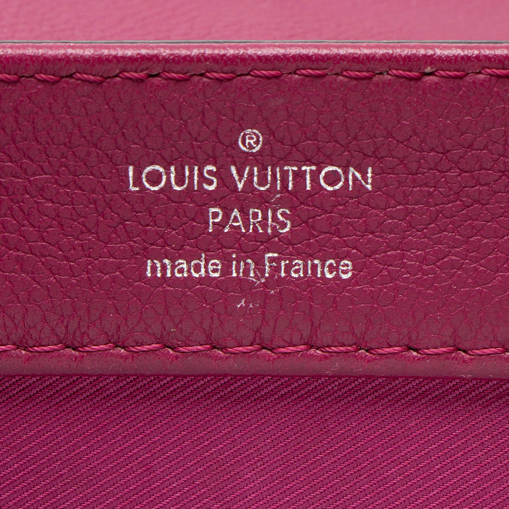 Louis Vuitton Calfskin Lockme II BB Shoulder Bag