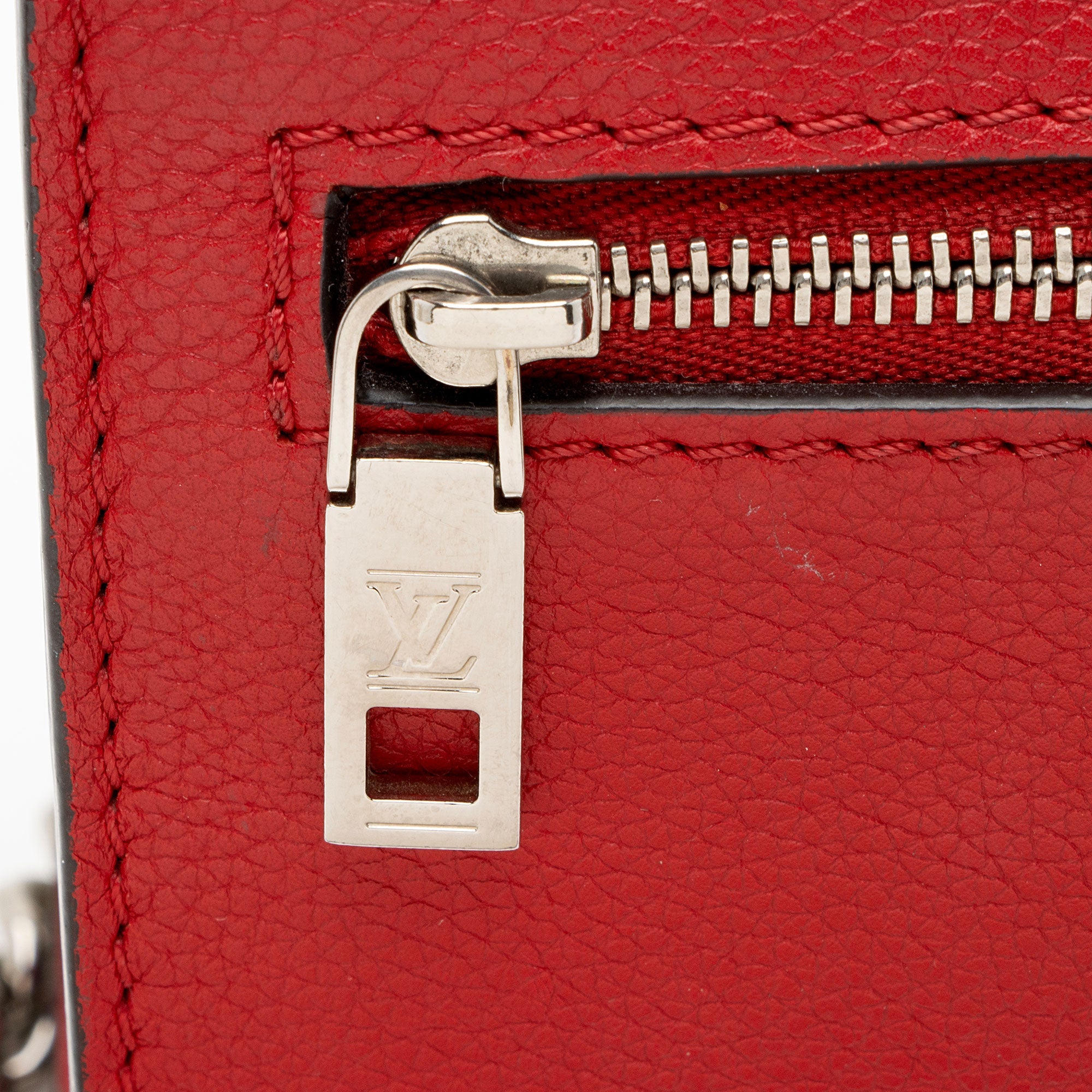 Louis Vuitton Calfskin Mylockme BB Shoulder Bag