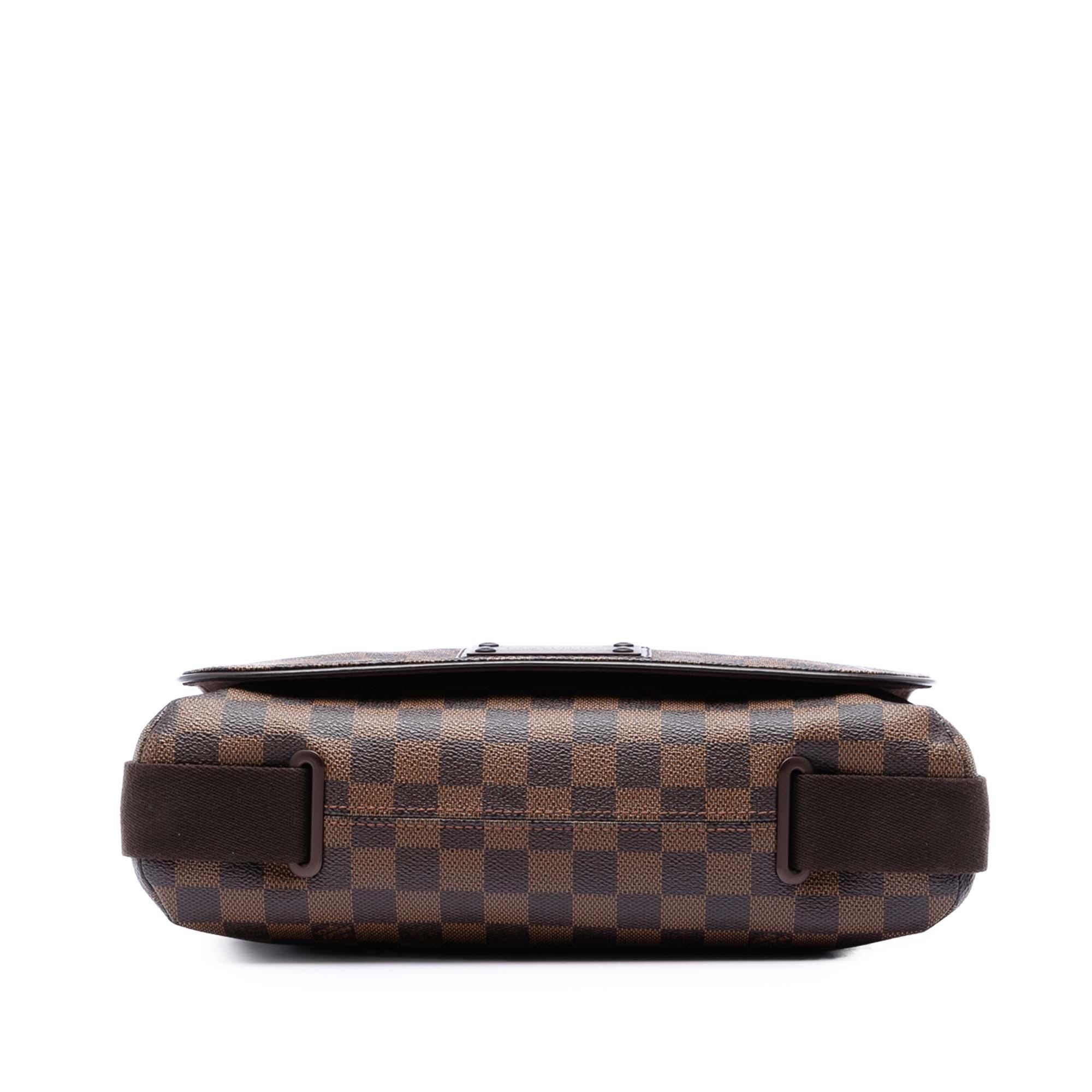 Louis Vuitton Damier Ebene Brooklyn MM