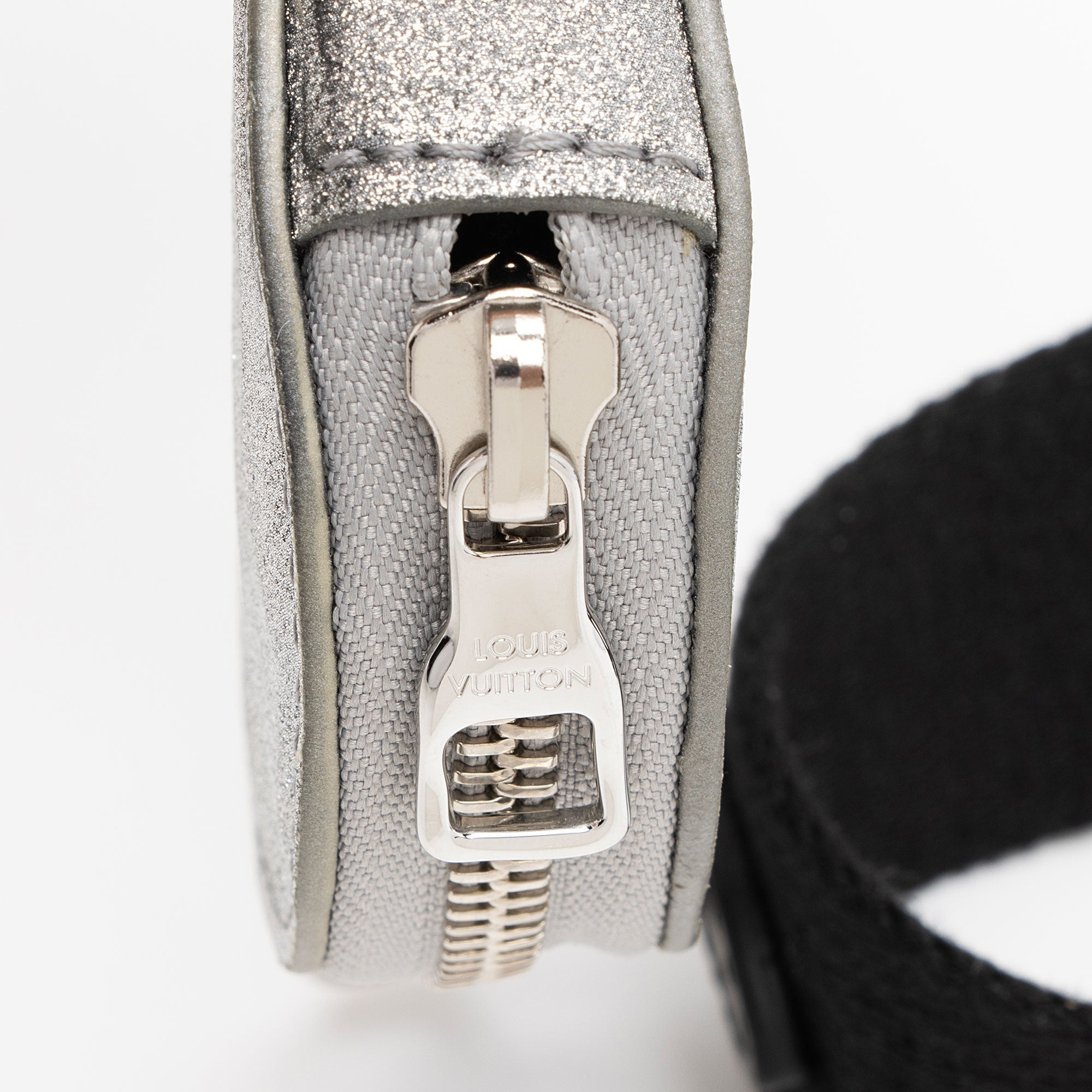 Louis Vuitton Damier Glitter Taurillon In The Loop Trio Pouch