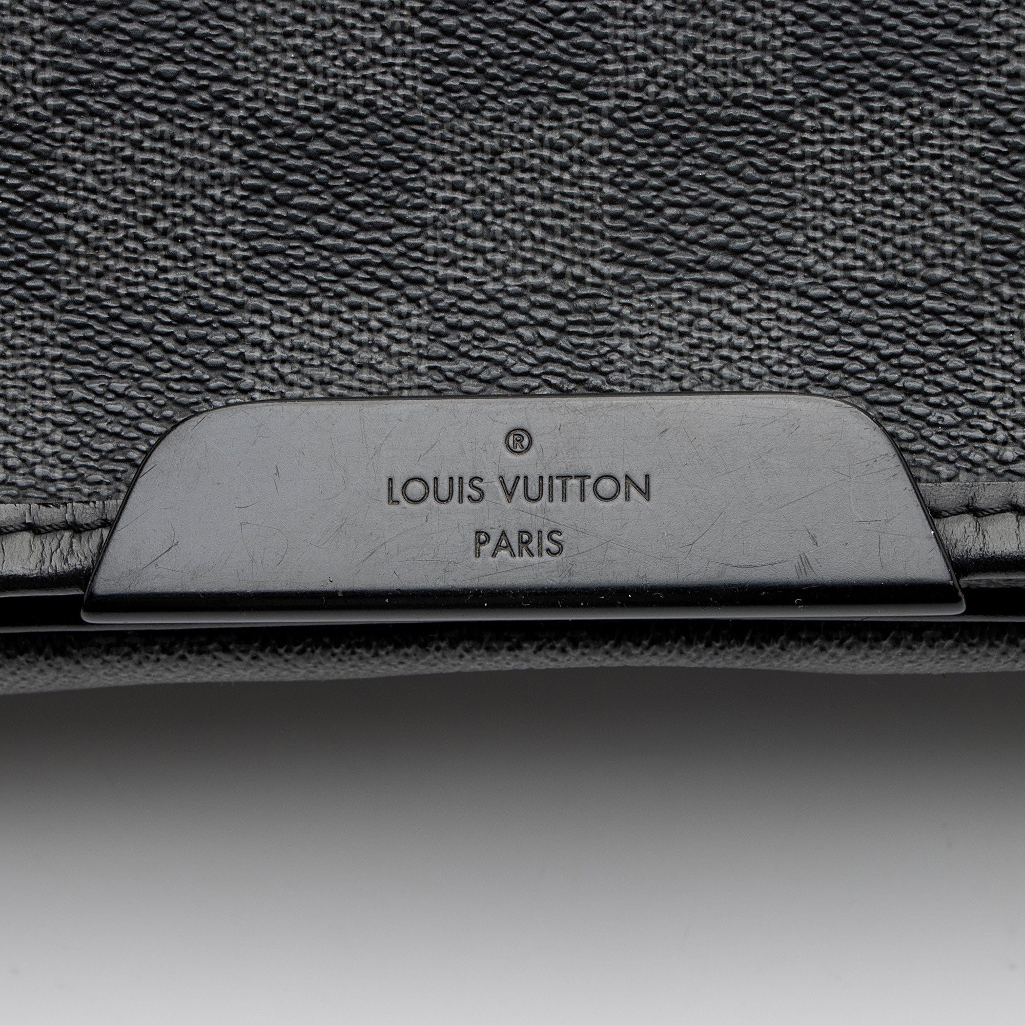 Louis Vuitton Damier Graphite Daniel MM Messenger