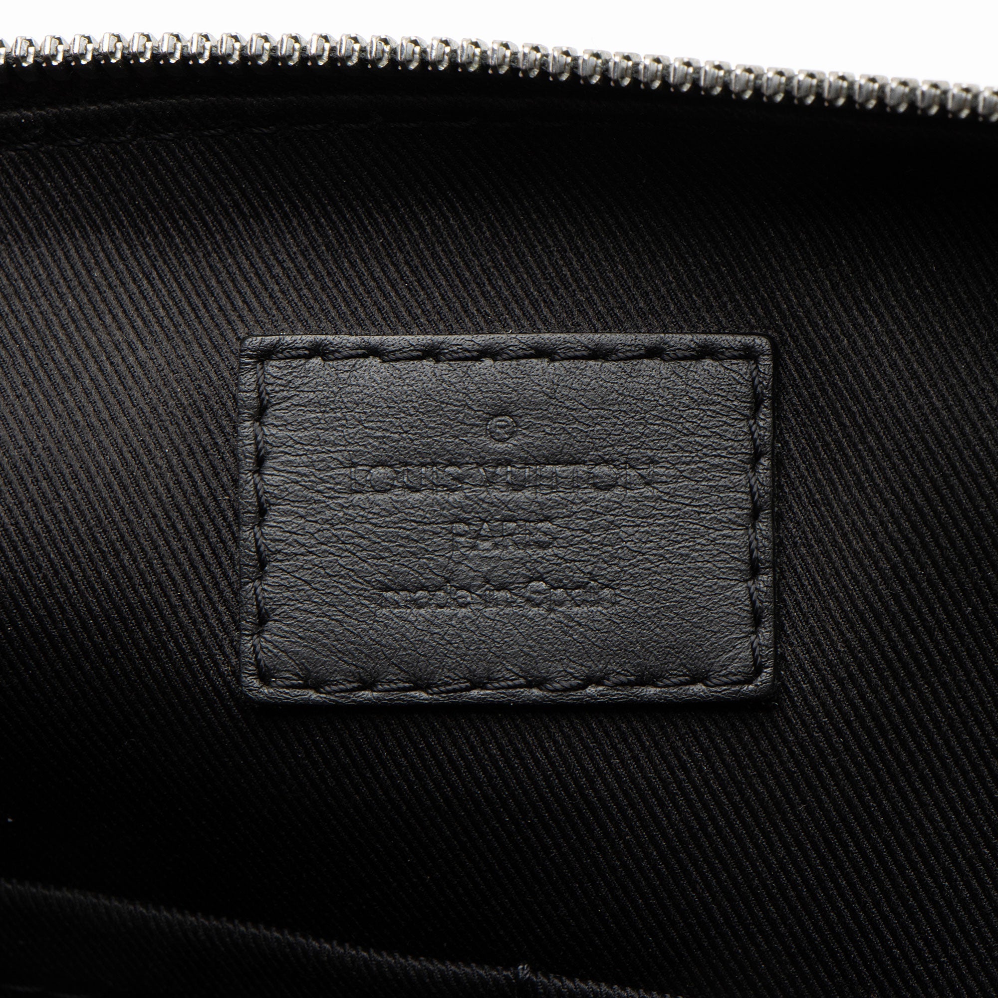 Louis Vuitton Damier Infini Discovery PM Messenger