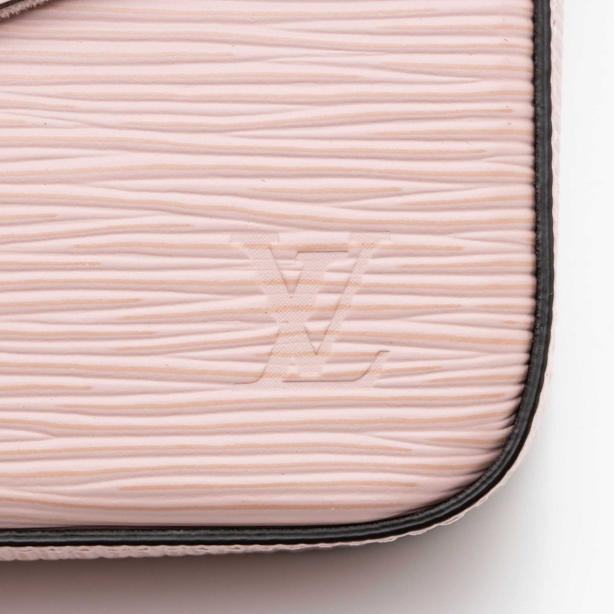 Louis Vuitton Epi Leather Felicie Pochette