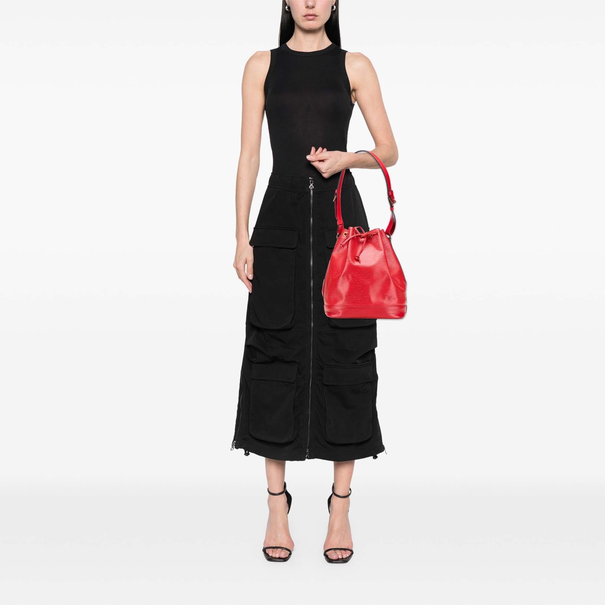 Louis Vuitton Epi Noe GM
