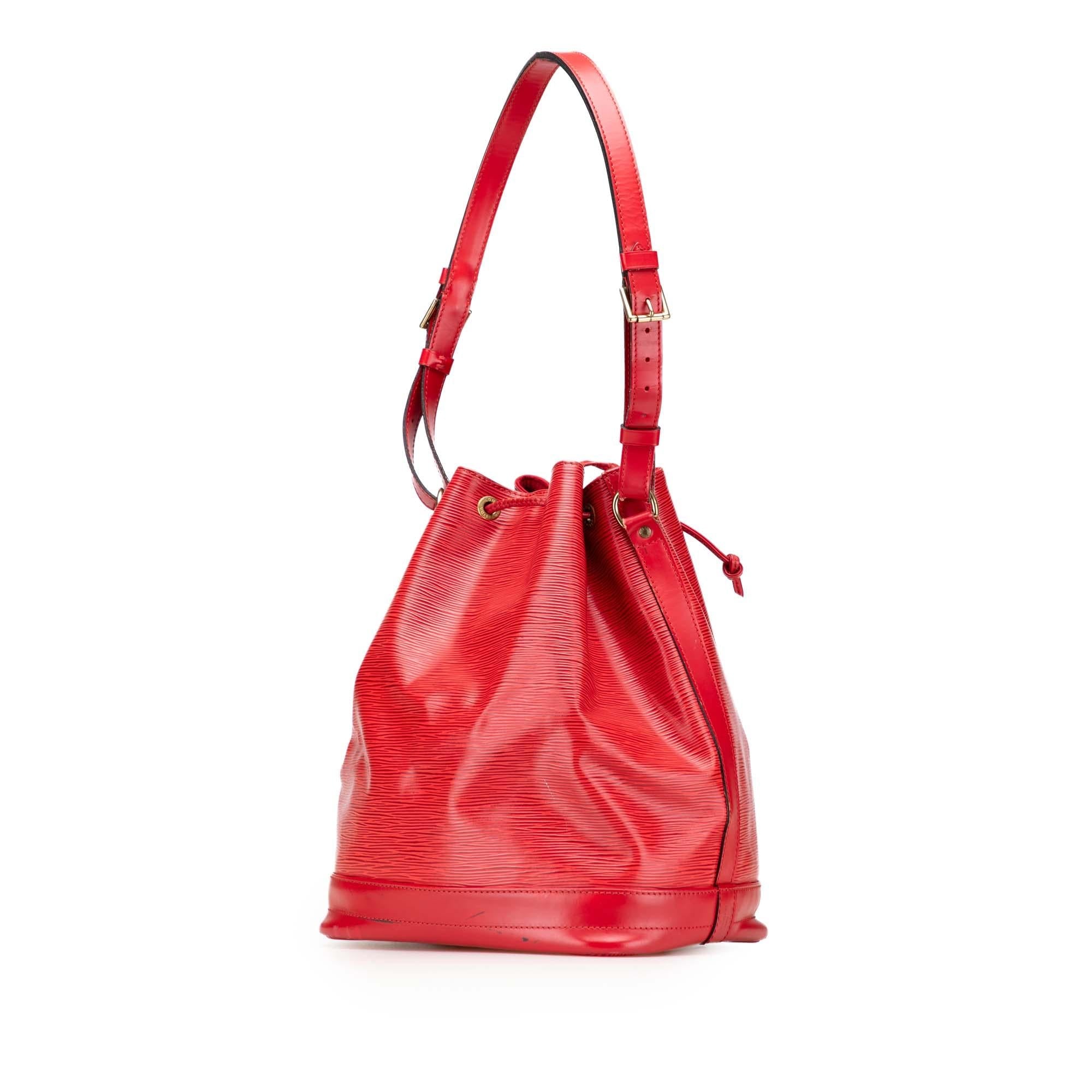 Louis Vuitton Epi Noe GM