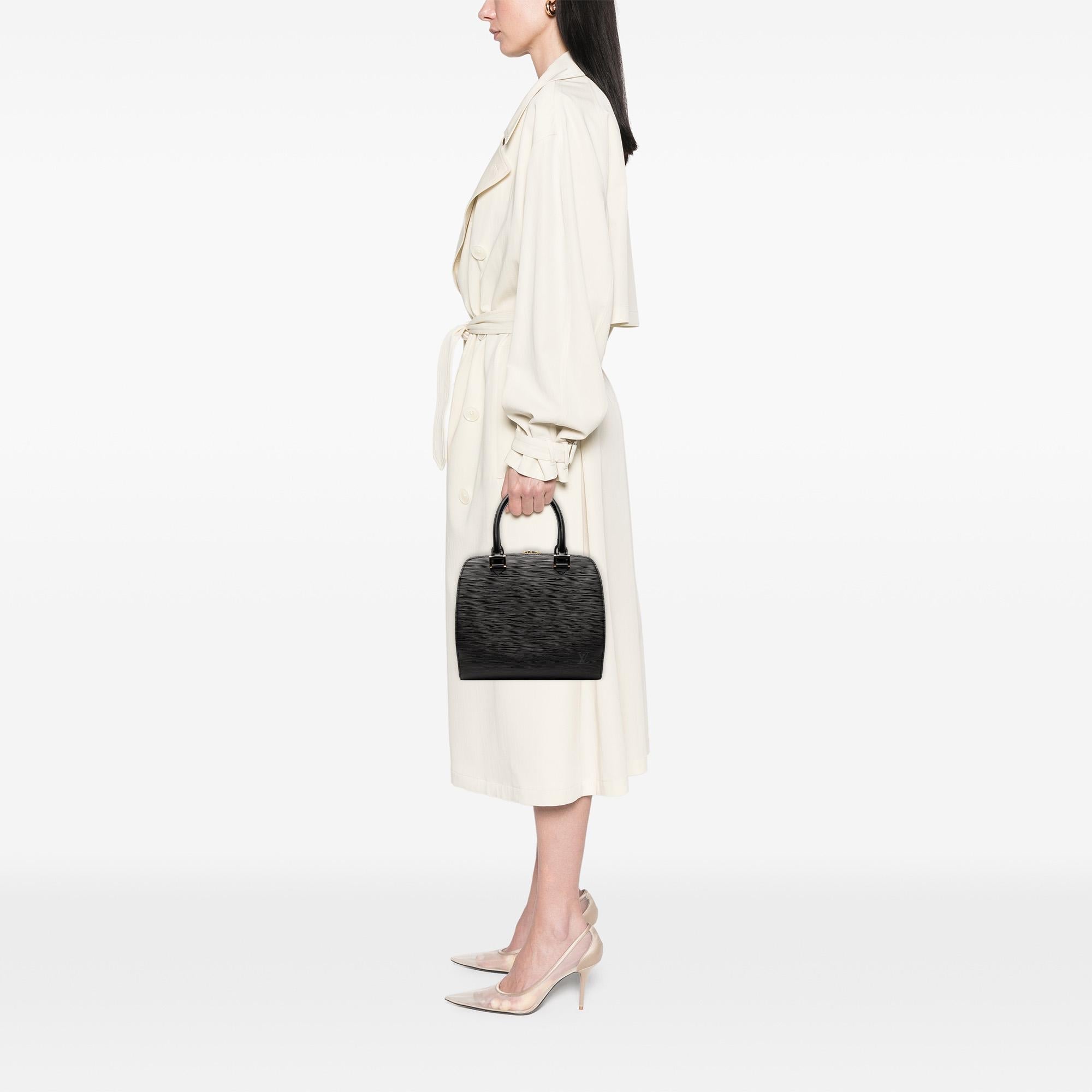 Louis Vuitton Epi Pont Neuf PM