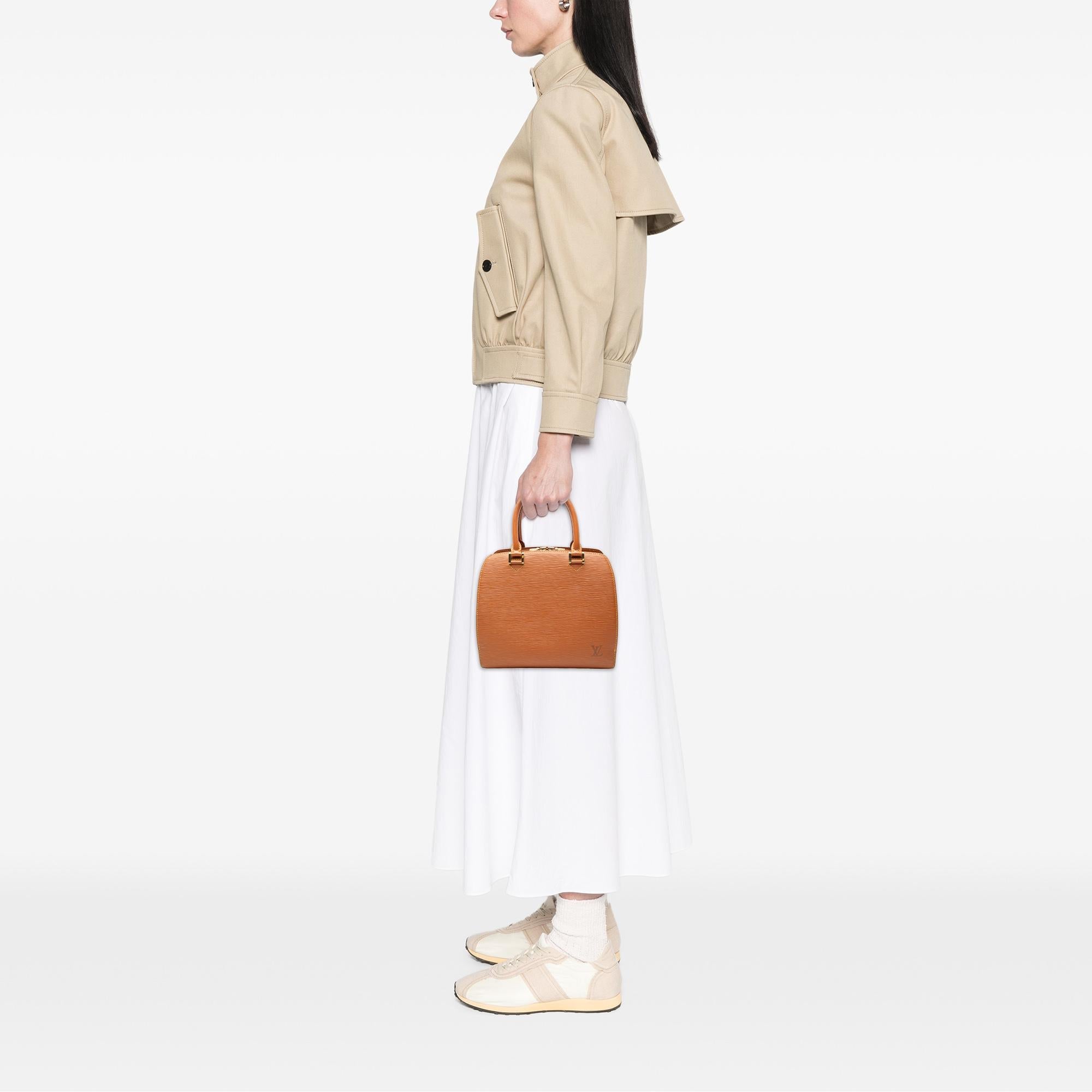 Louis Vuitton Epi Pont Neuf PM