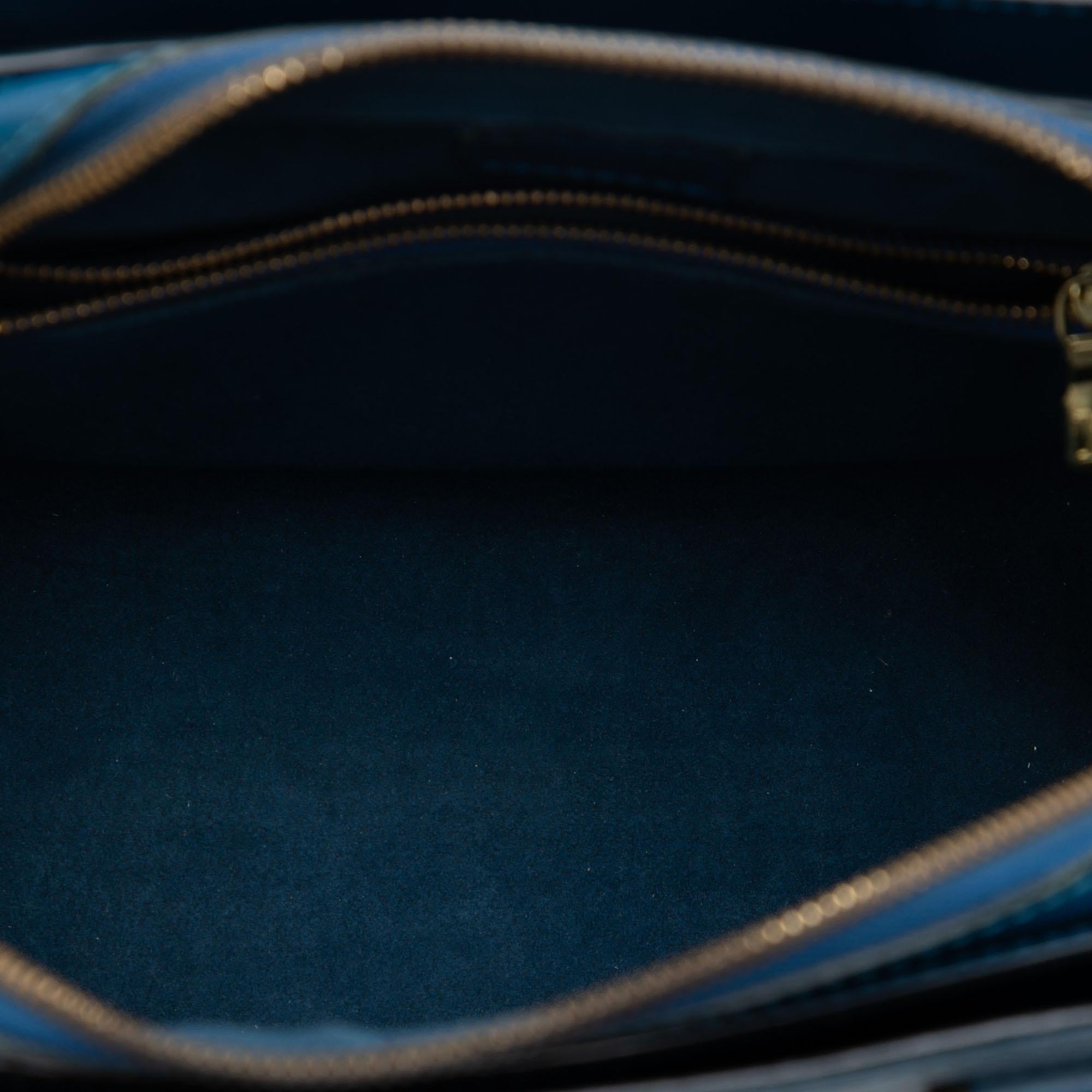 Louis Vuitton Epi Pont Neuf PM