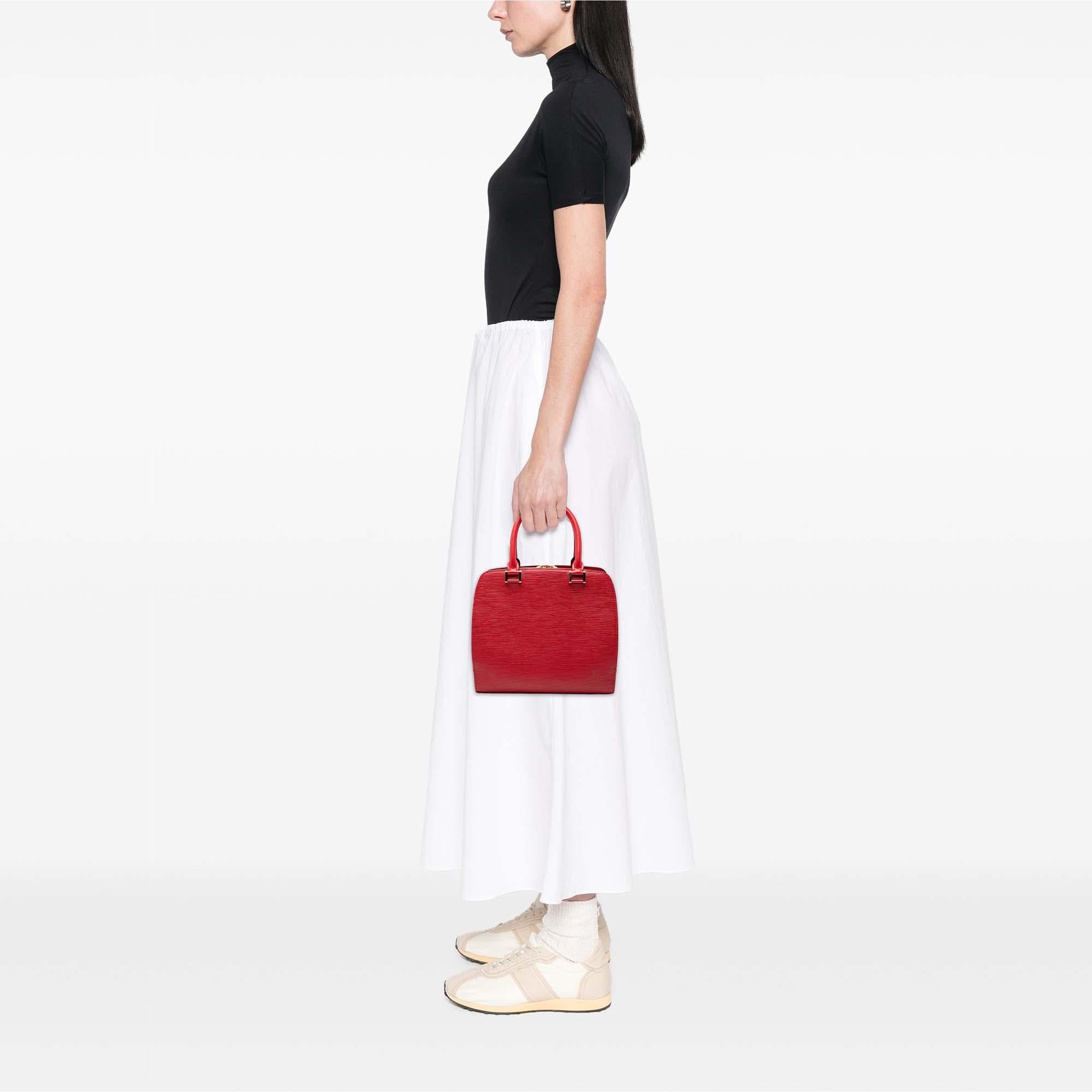 Louis Vuitton Epi Pont Neuf