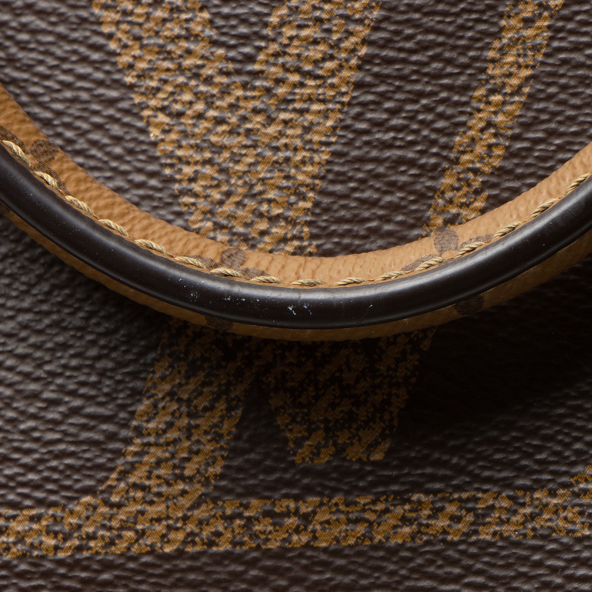 Louis Vuitton Giant Monogram Canvas Onthego MM Tote