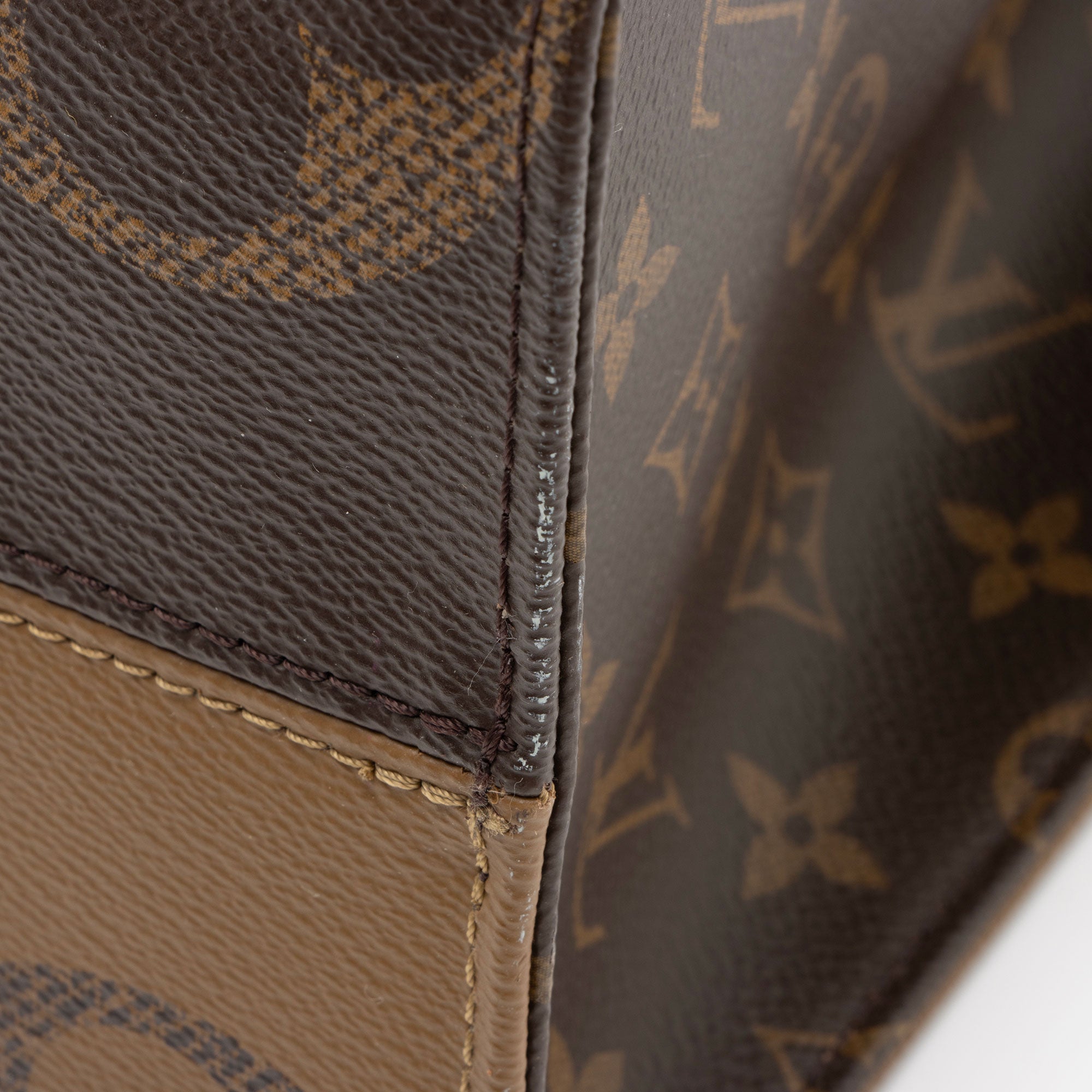 Louis Vuitton Giant Monogram Canvas Onthego MM Tote