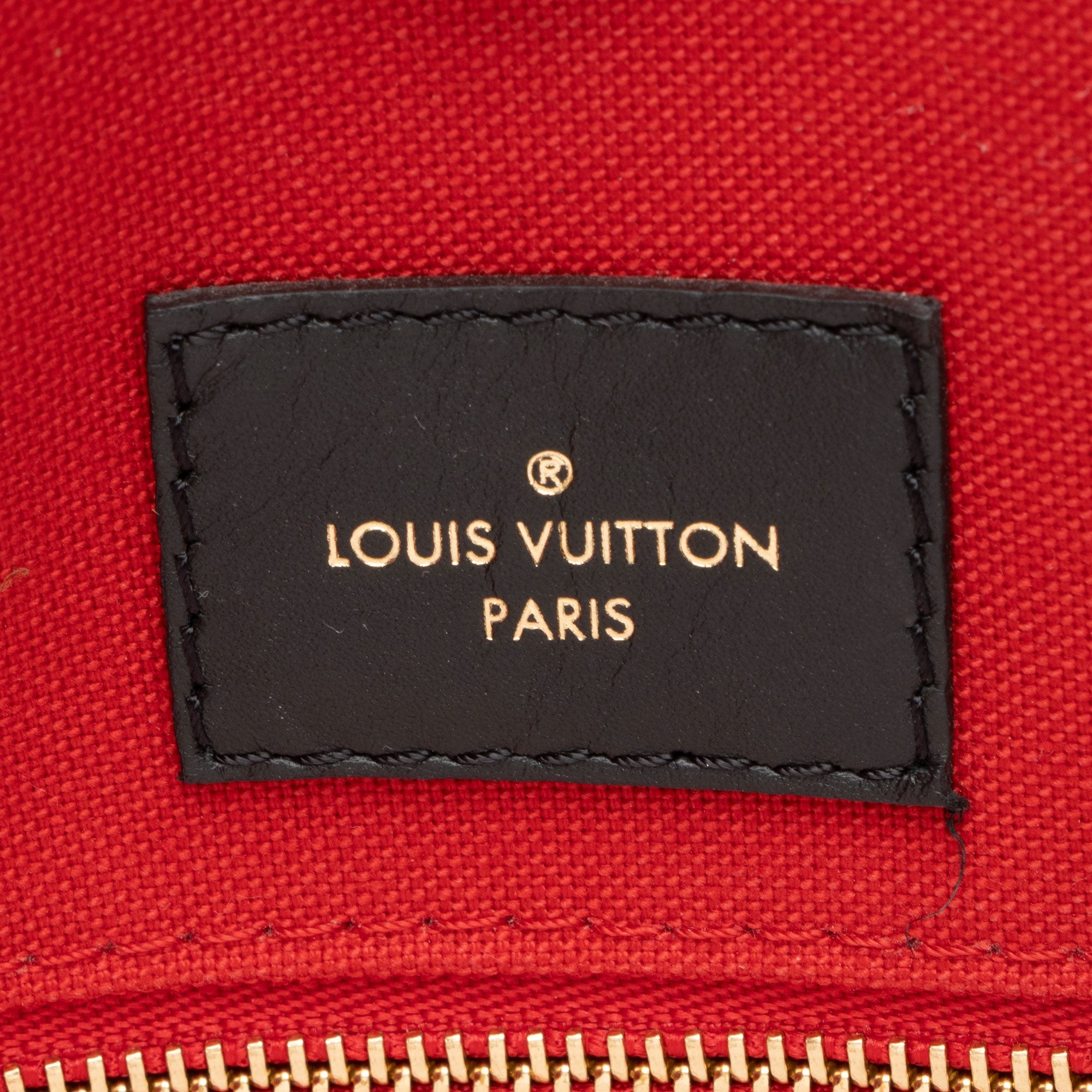 Louis Vuitton Giant Monogram Canvas Onthego MM Tote