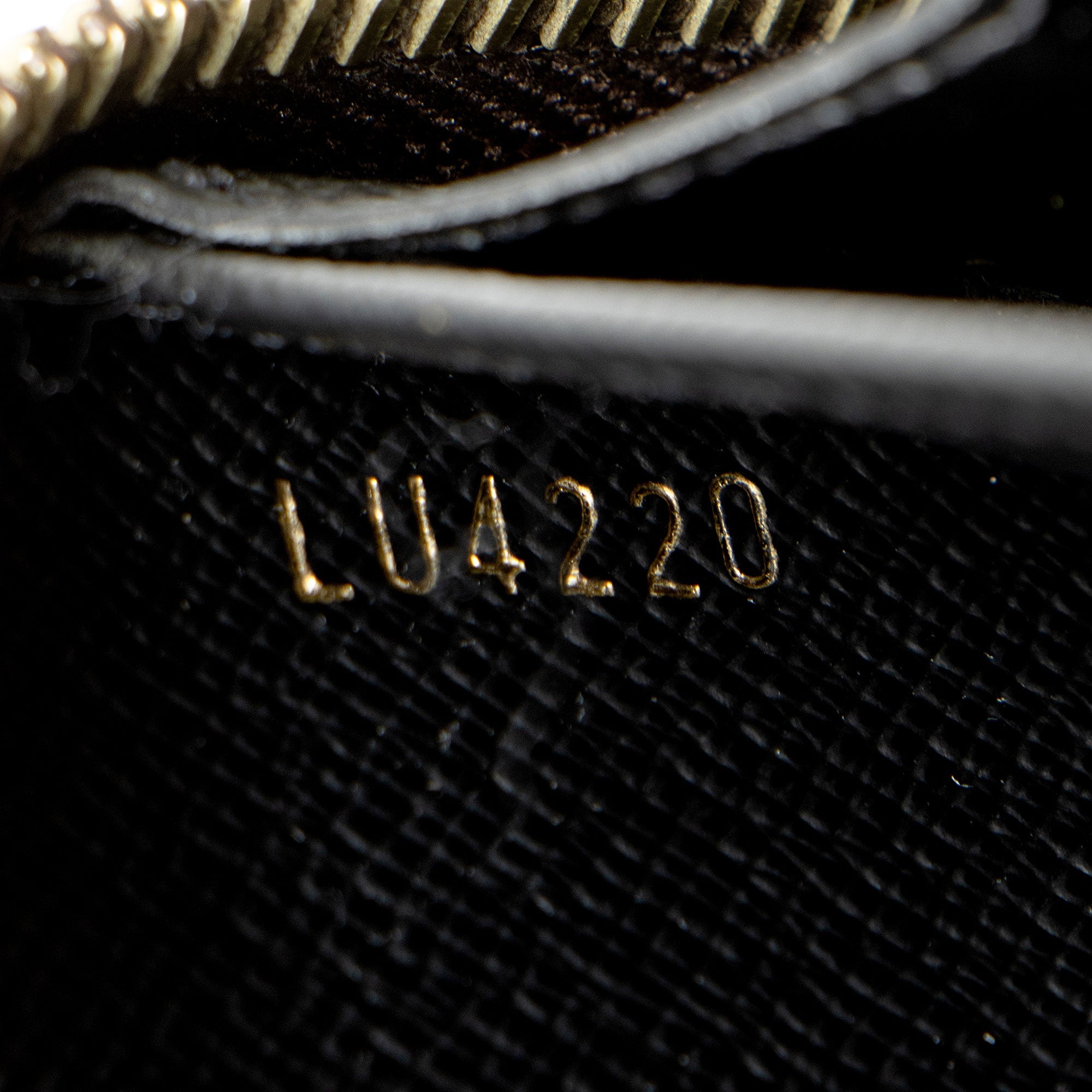 Louis Vuitton Giant Reverse Monogram Zippy Wallet