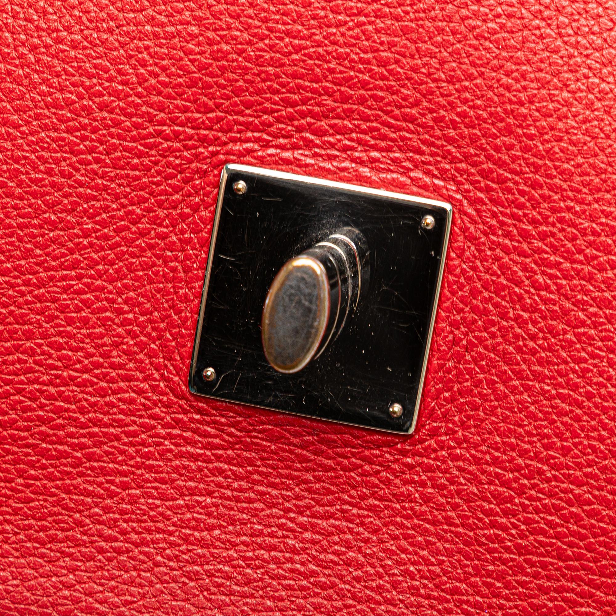 Louis Vuitton Leather Lockme II BB