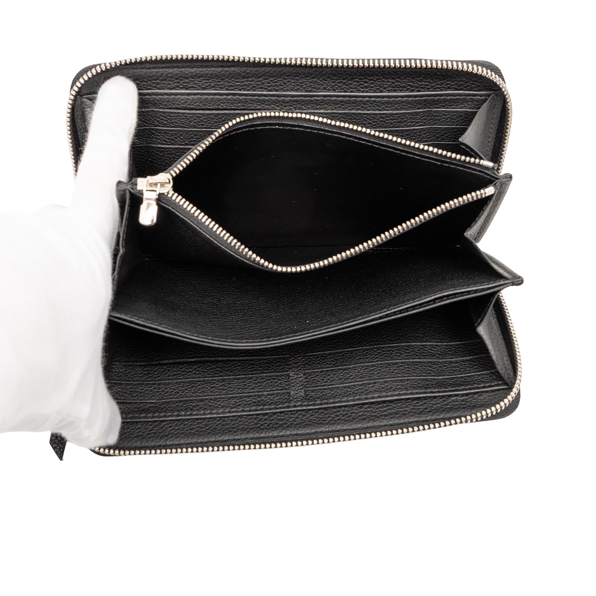 Louis Vuitton Leather Lockme Zippy Wallet