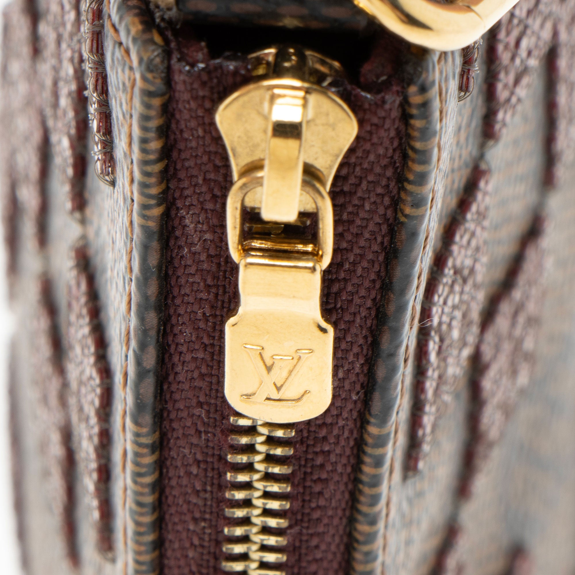 Louis Vuitton Limited Edition Damier Ebene Paillettes Mini Accessoires Pochette