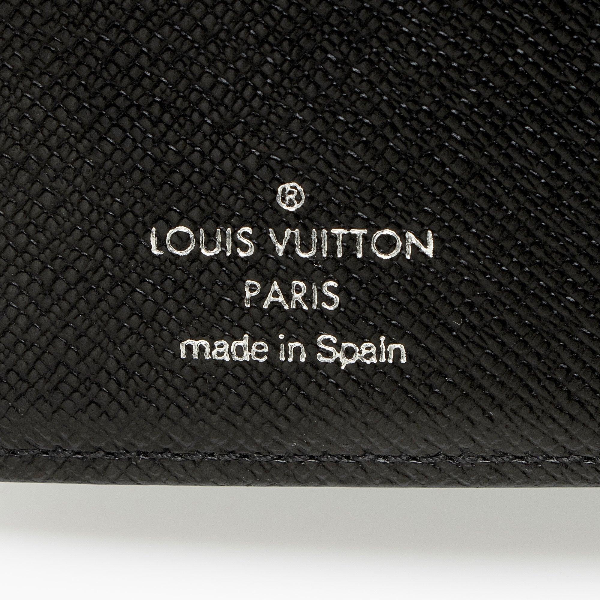 Louis Vuitton Limited Edition Damier Graphite Les Illustres Small Ring Agenda Cover