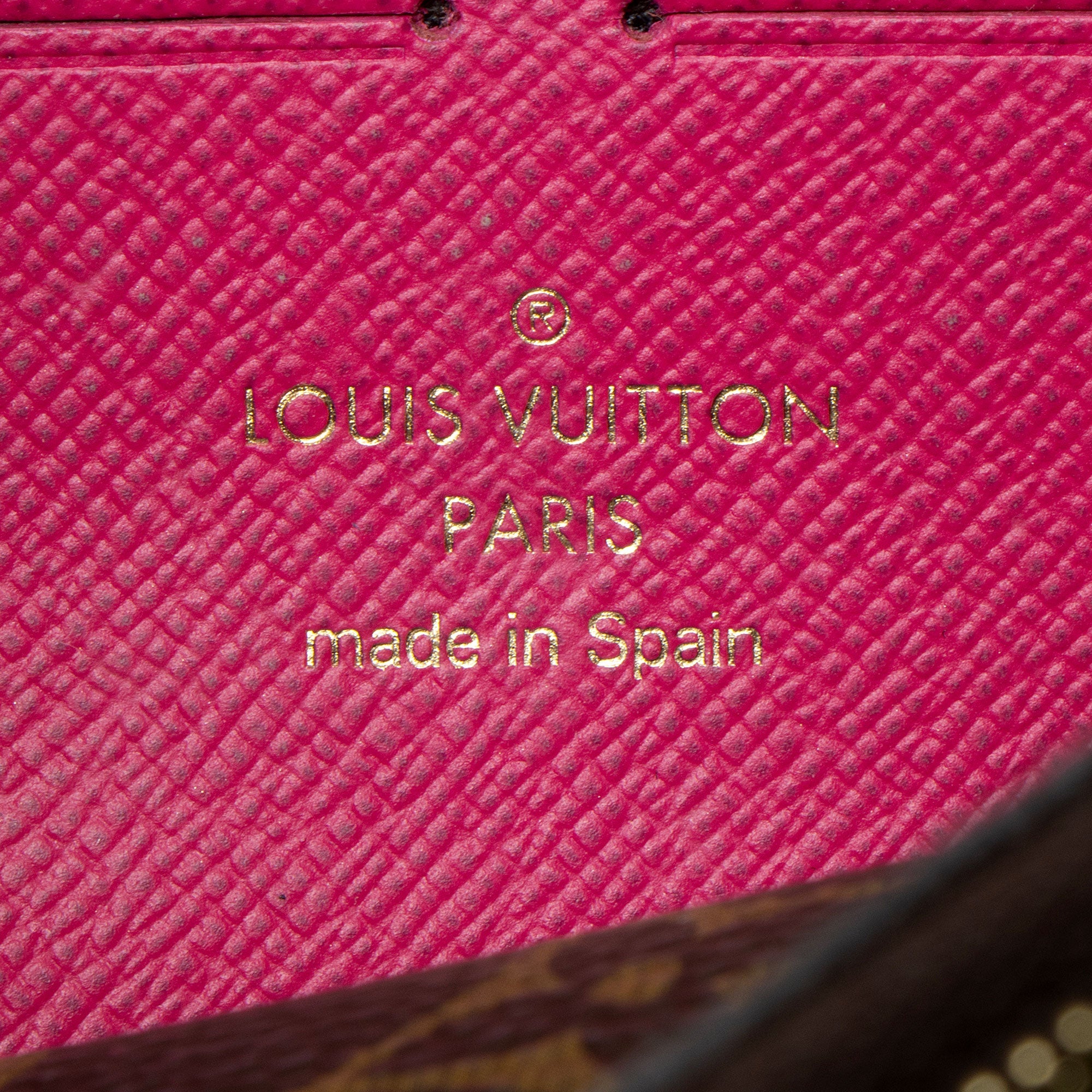 Louis Vuitton Limited Edition Monogram Canvas Animation Ski Bears Pochette Weekend Bag