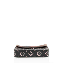 Louis Vuitton Limited Edition Monogram Canvas Fall For You Felicie Strap & Go