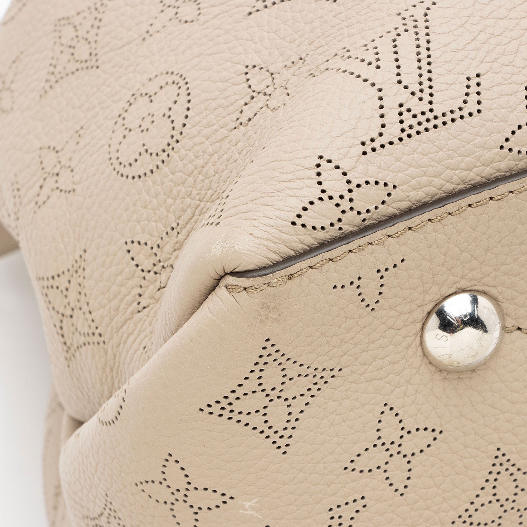Louis Vuitton Mahina Leather Bella Tote