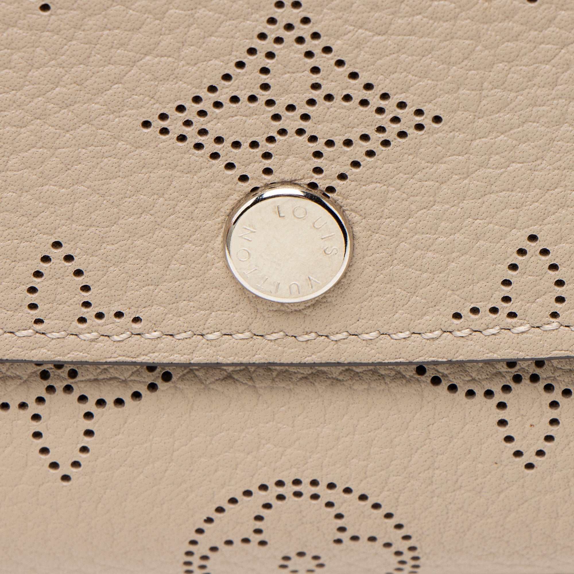 Louis Vuitton Mahina Leather Iris NM Wallet