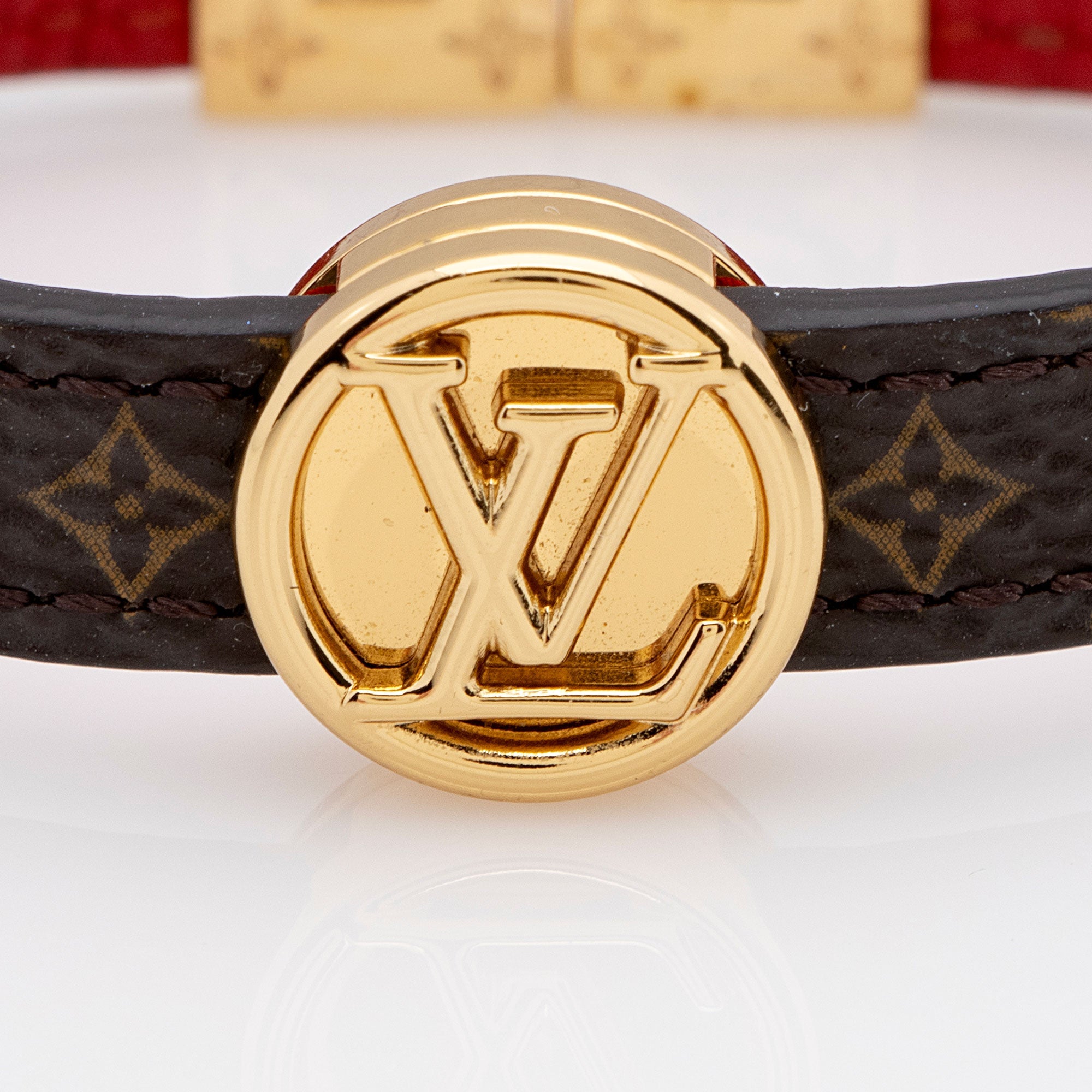 Louis Vuitton Mini Monogram Canvas LV Circle Reversible Bracelet