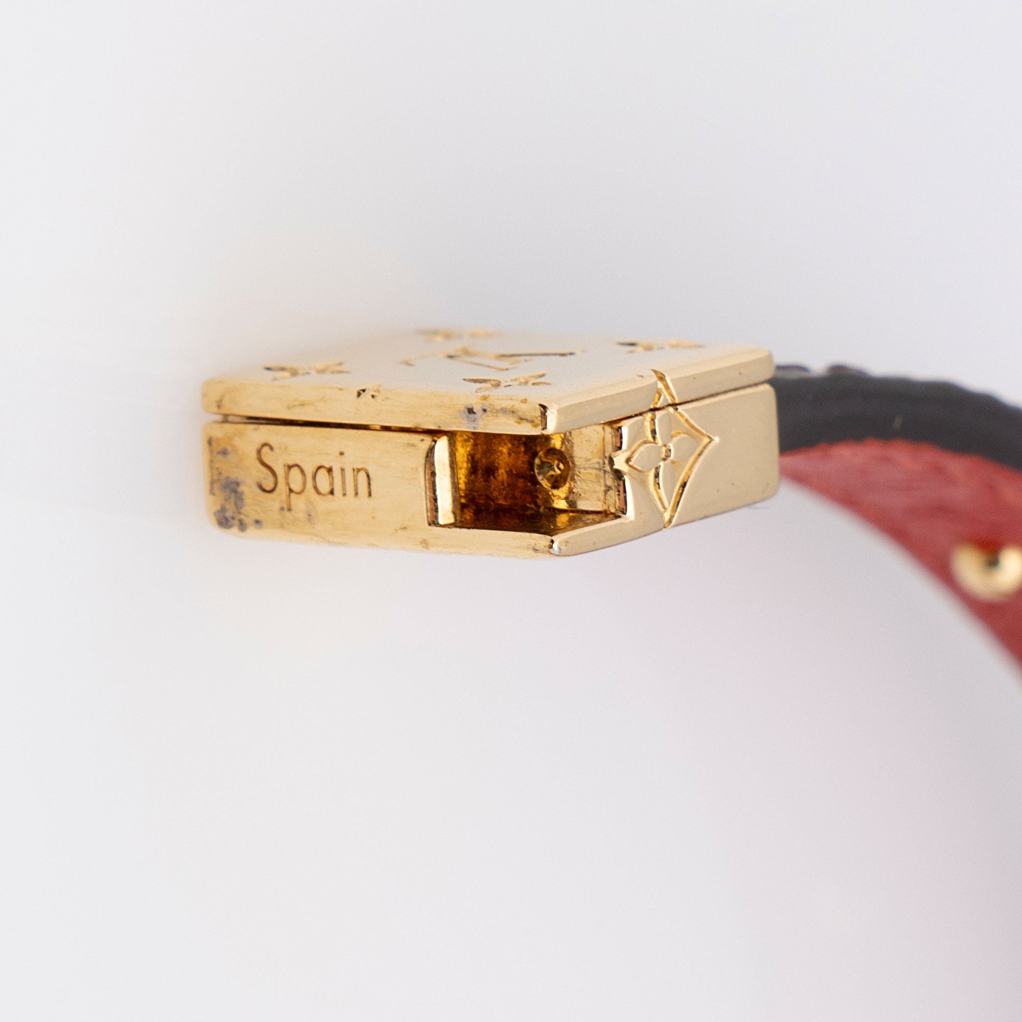 Louis Vuitton Mini Monogram Canvas LV Circle Reversible Bracelet