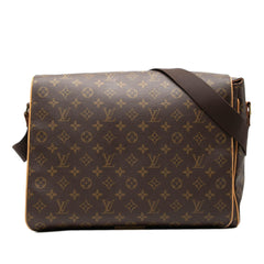 Louis Vuitton Monogram Abbesses