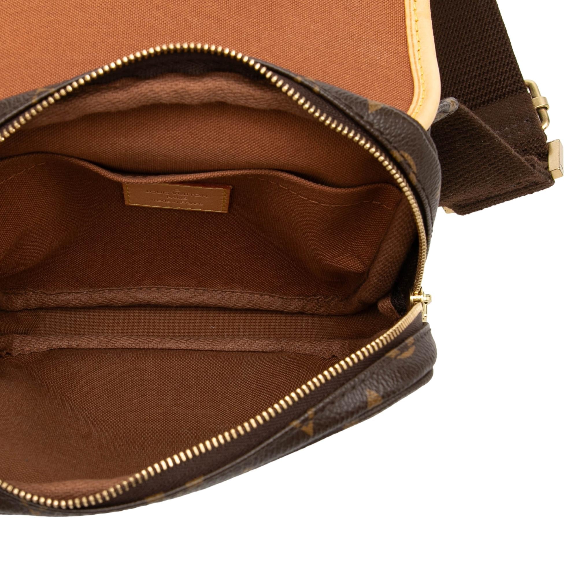Louis Vuitton Monogram Bosphore Belt Bag