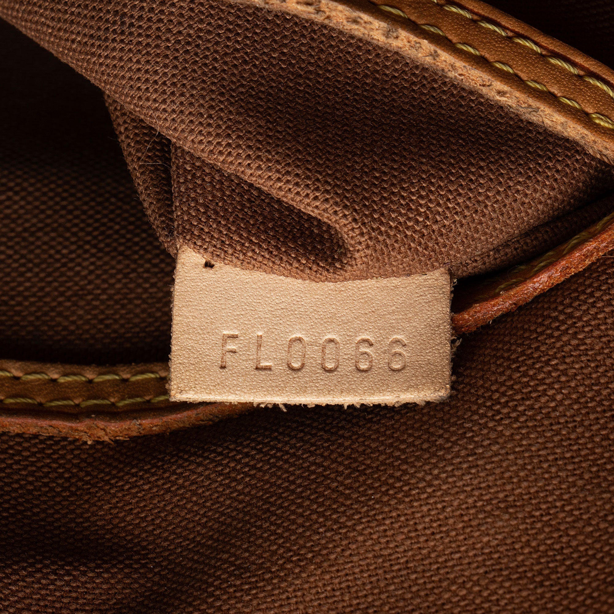 Louis Vuitton Vintage Monogram Canvas Alma PM Satchel