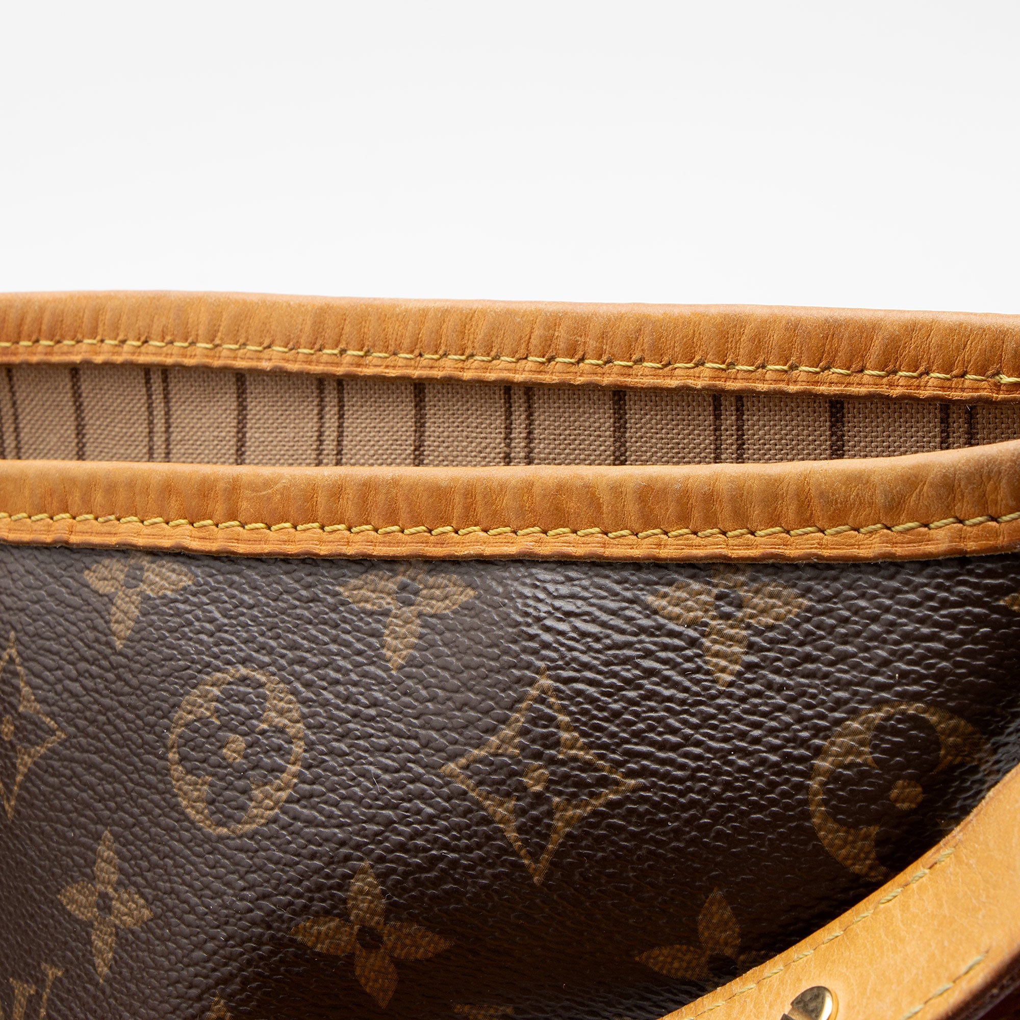 Louis Vuitton Monogram Canvas Delightful MM Shoulder Bag