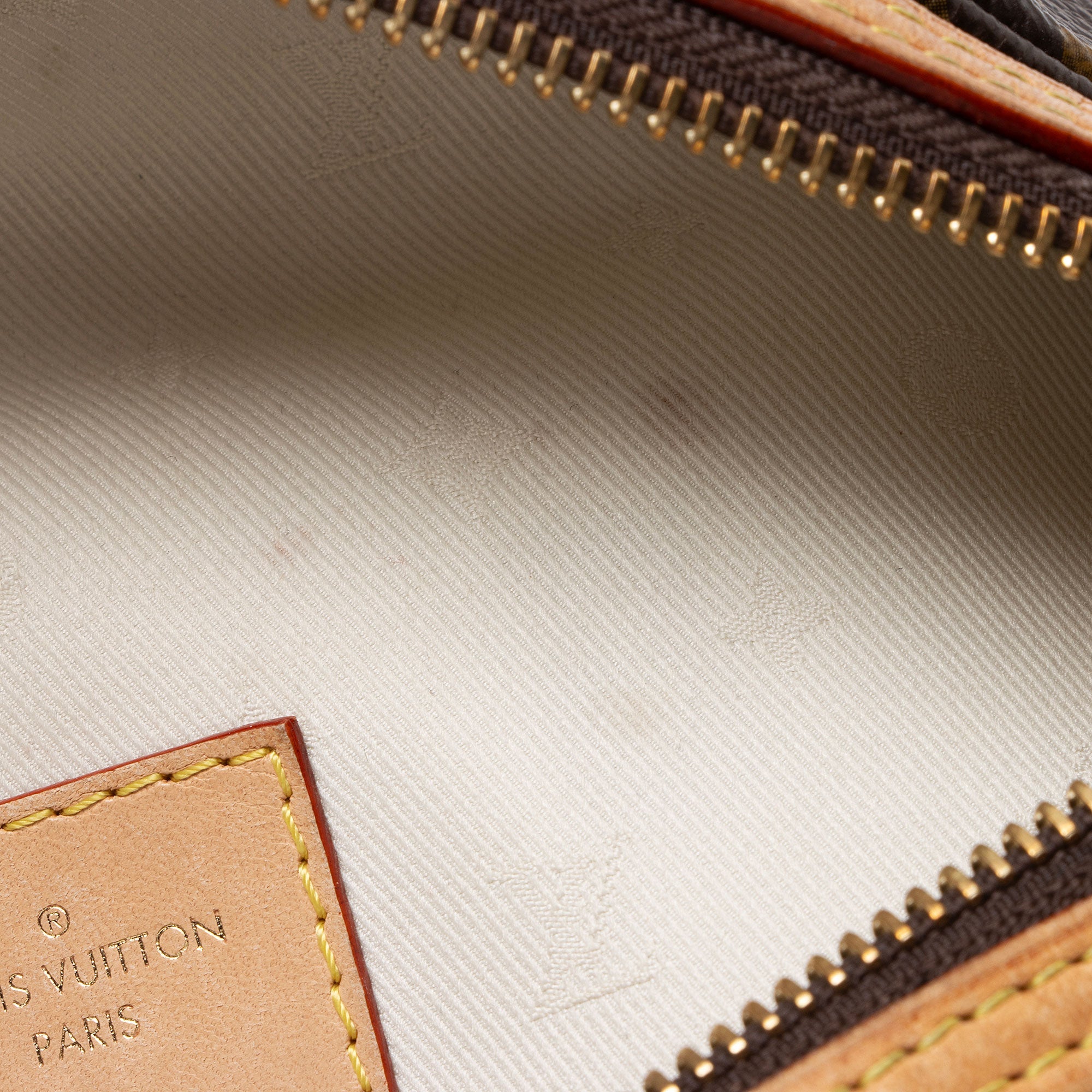 Louis Vuitton Monogram Canvas High Rise Bumbag