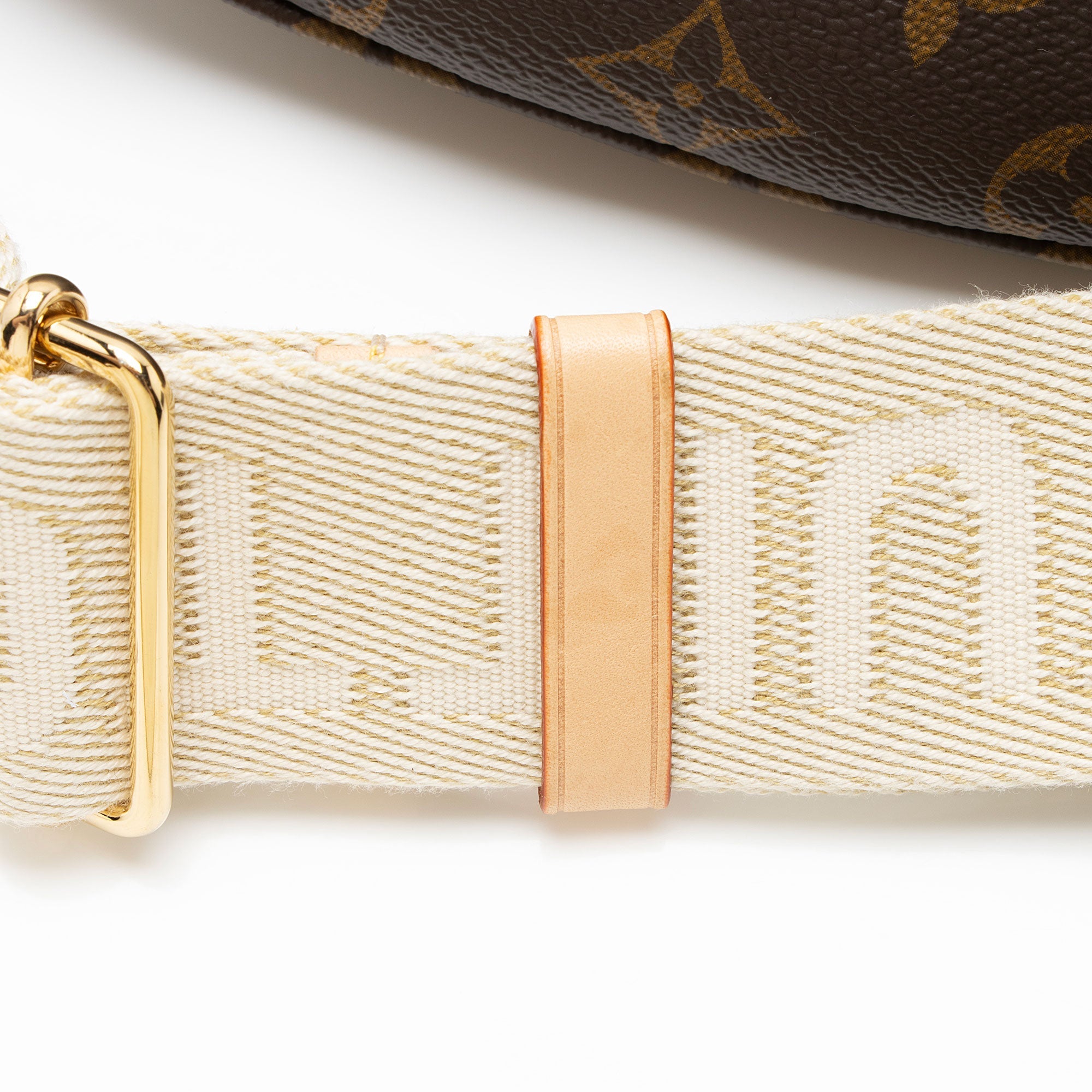 Louis Vuitton Monogram Canvas High Rise Bumbag