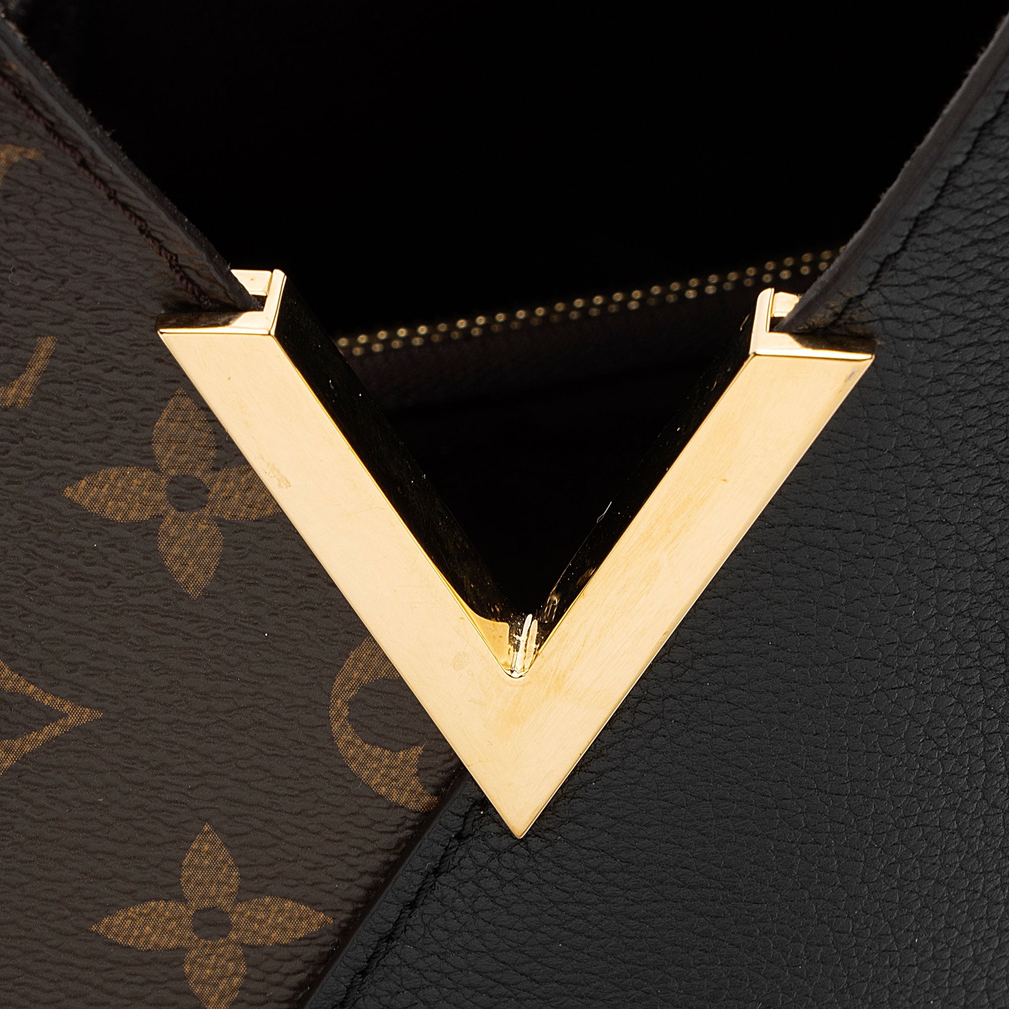 Louis Vuitton Monogram Canvas Kimono Tote