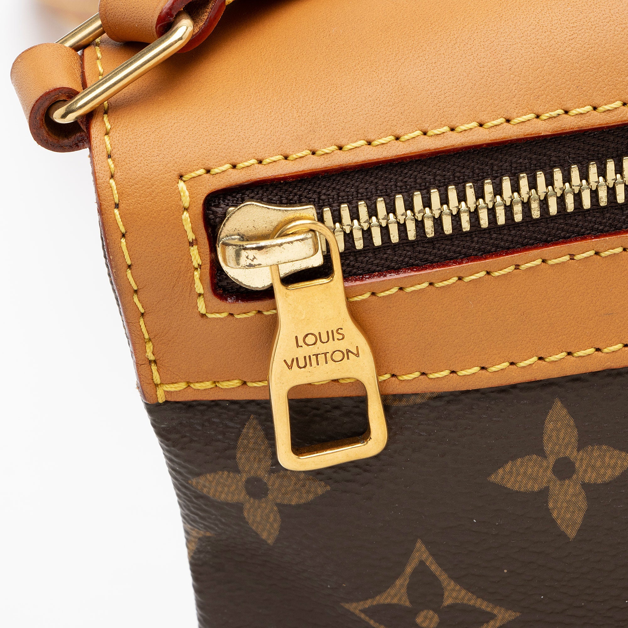 Louis Vuitton Monogram Canvas Saumur PM Messenger