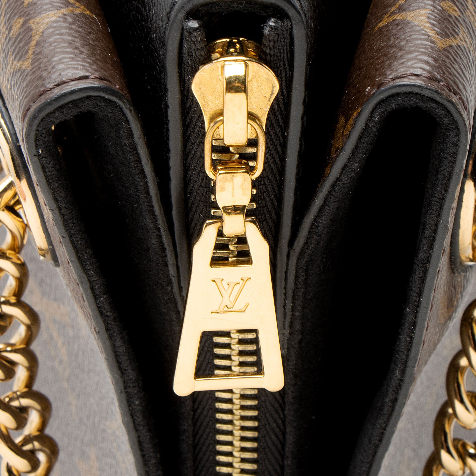 Louis Vuitton Monogram Canvas Surene MM Tote