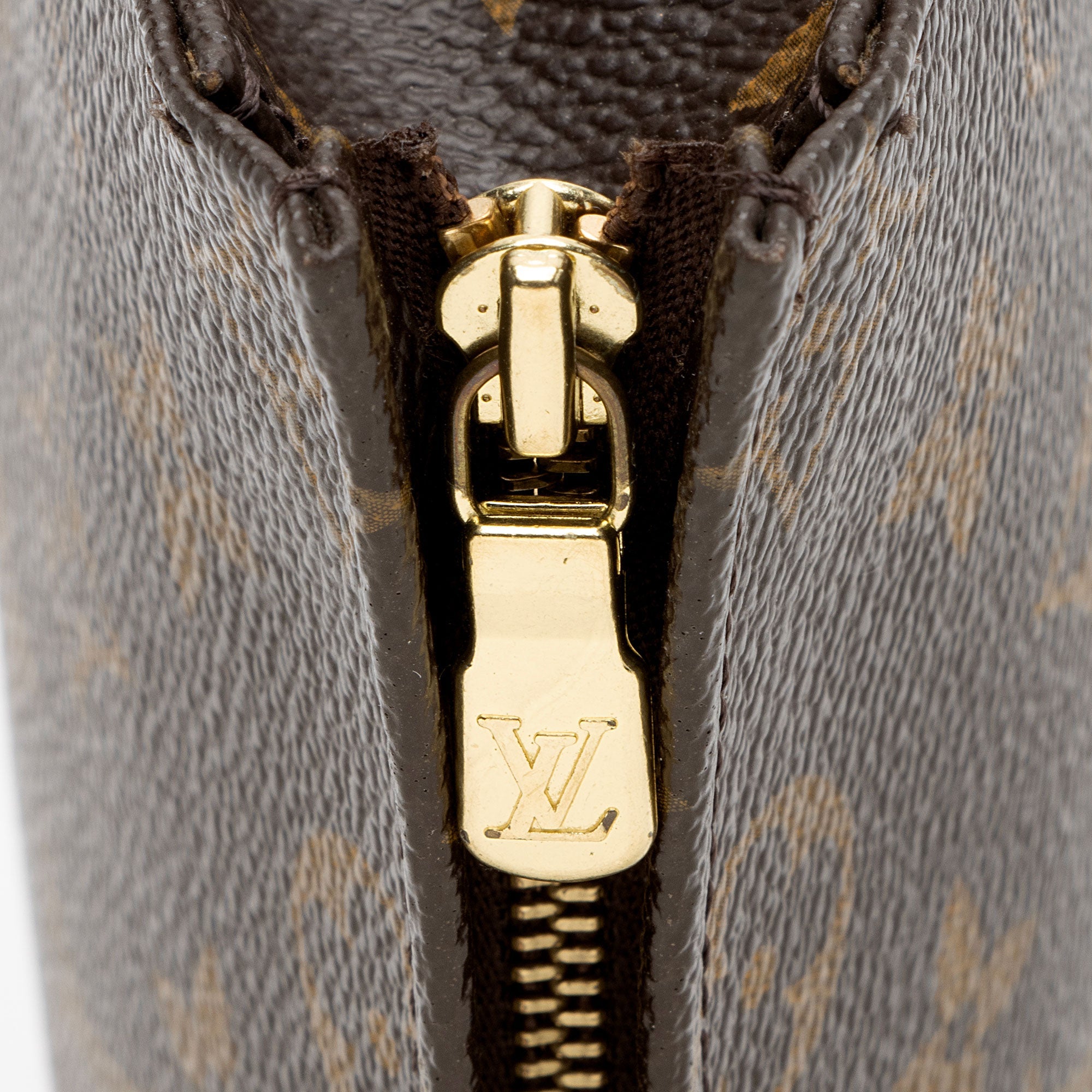 Louis Vuitton Monogram Canvas Toiletry Pouch 19
