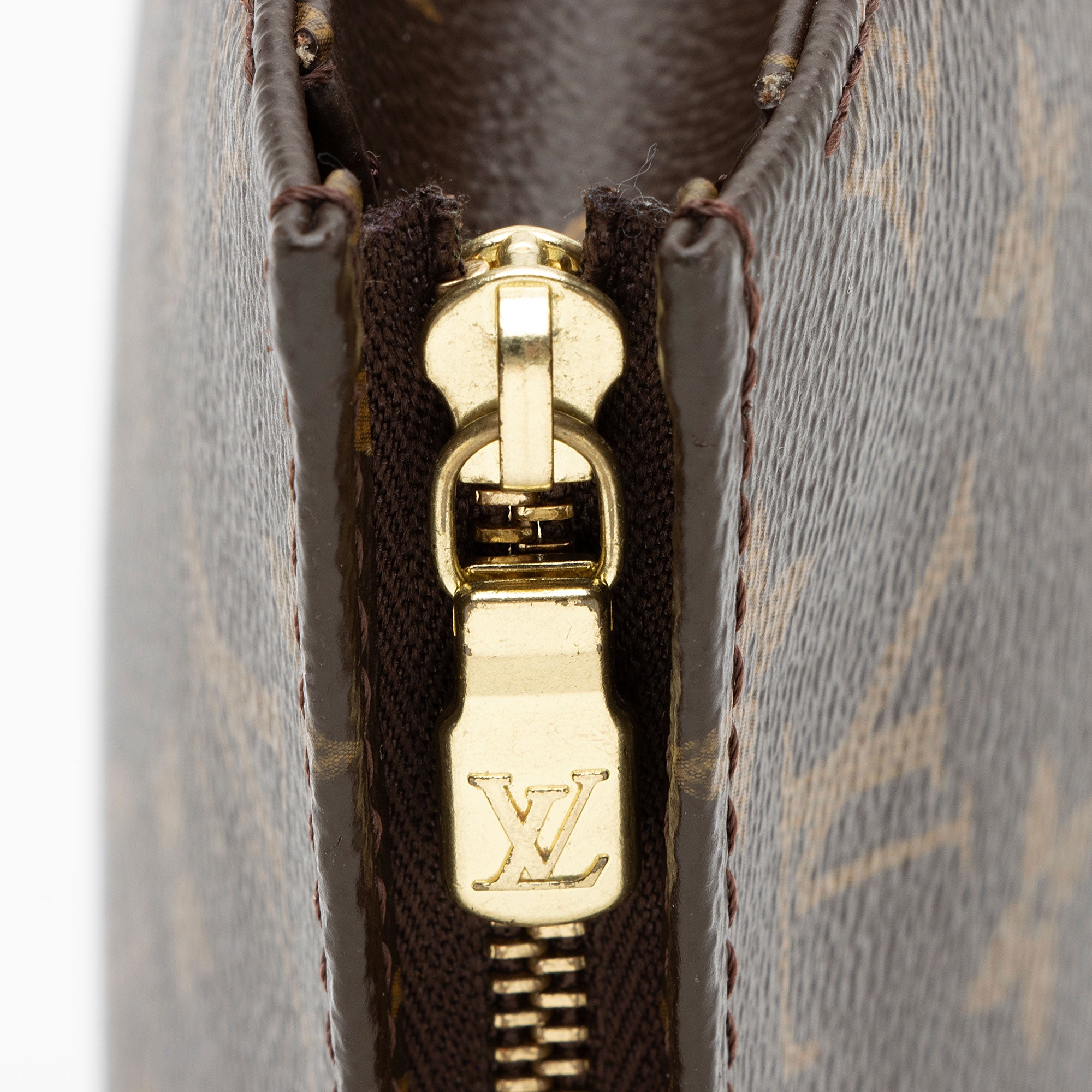 Louis Vuitton Monogram Canvas Toiletry Pouch 26