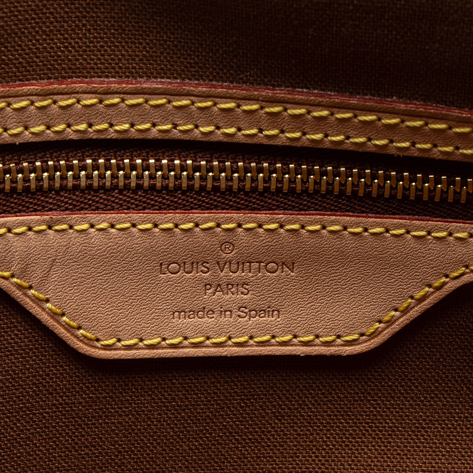 Louis Vuitton Monogram Canvas Valmy MM Messenger