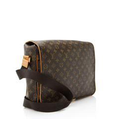 Louis Vuitton Monogram Canvas Valmy MM Messenger